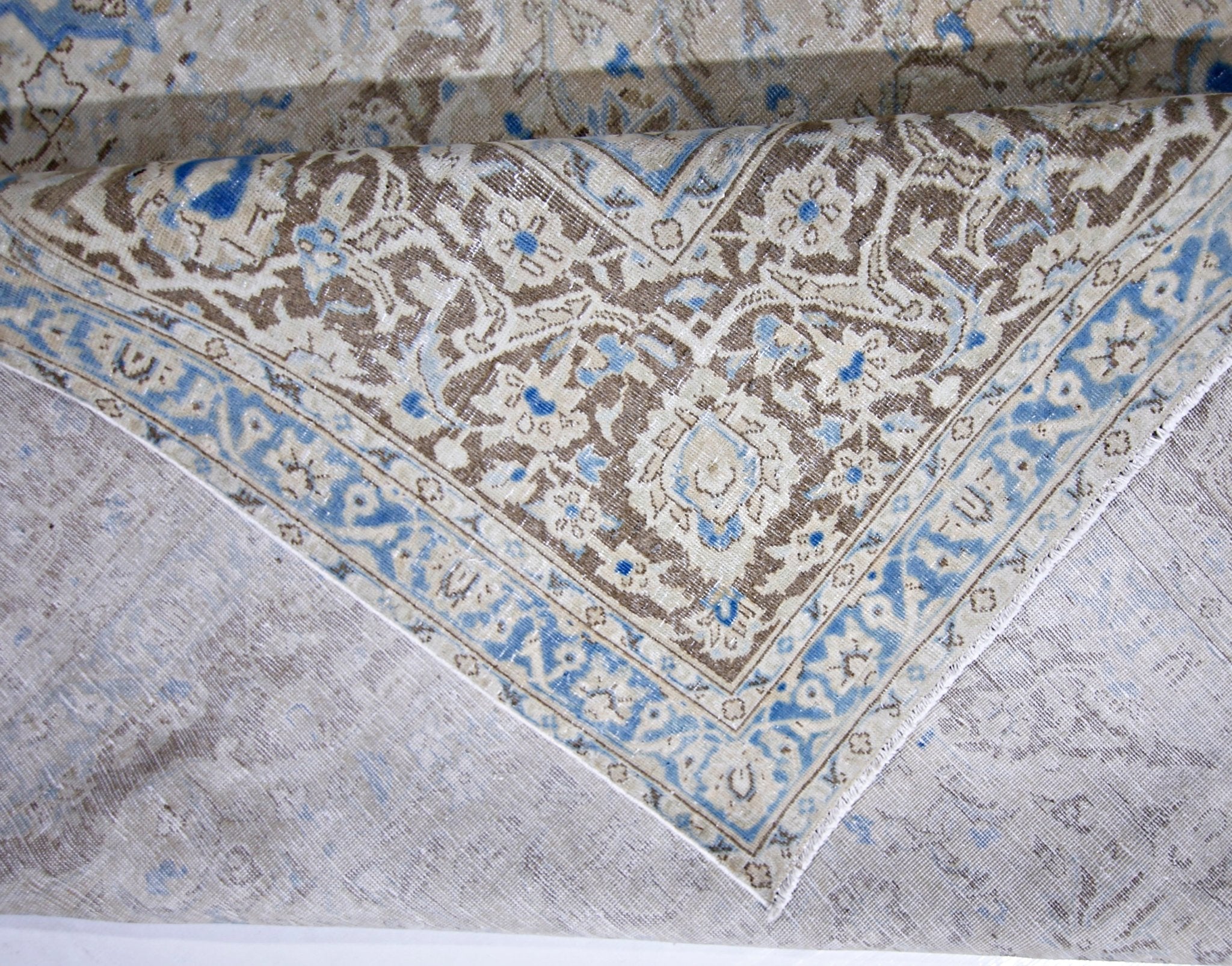 Handmade Vintage Persian Tabriz Rug | 330 x 207 cm | 10'10" x 6'9" - Najaf Rugs & Textile