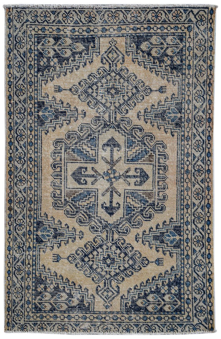 Handmade Vintage Persian Wiss Rug | 146 x 98 cm | 4'10" x 3'3" - Najaf Rugs & Textile