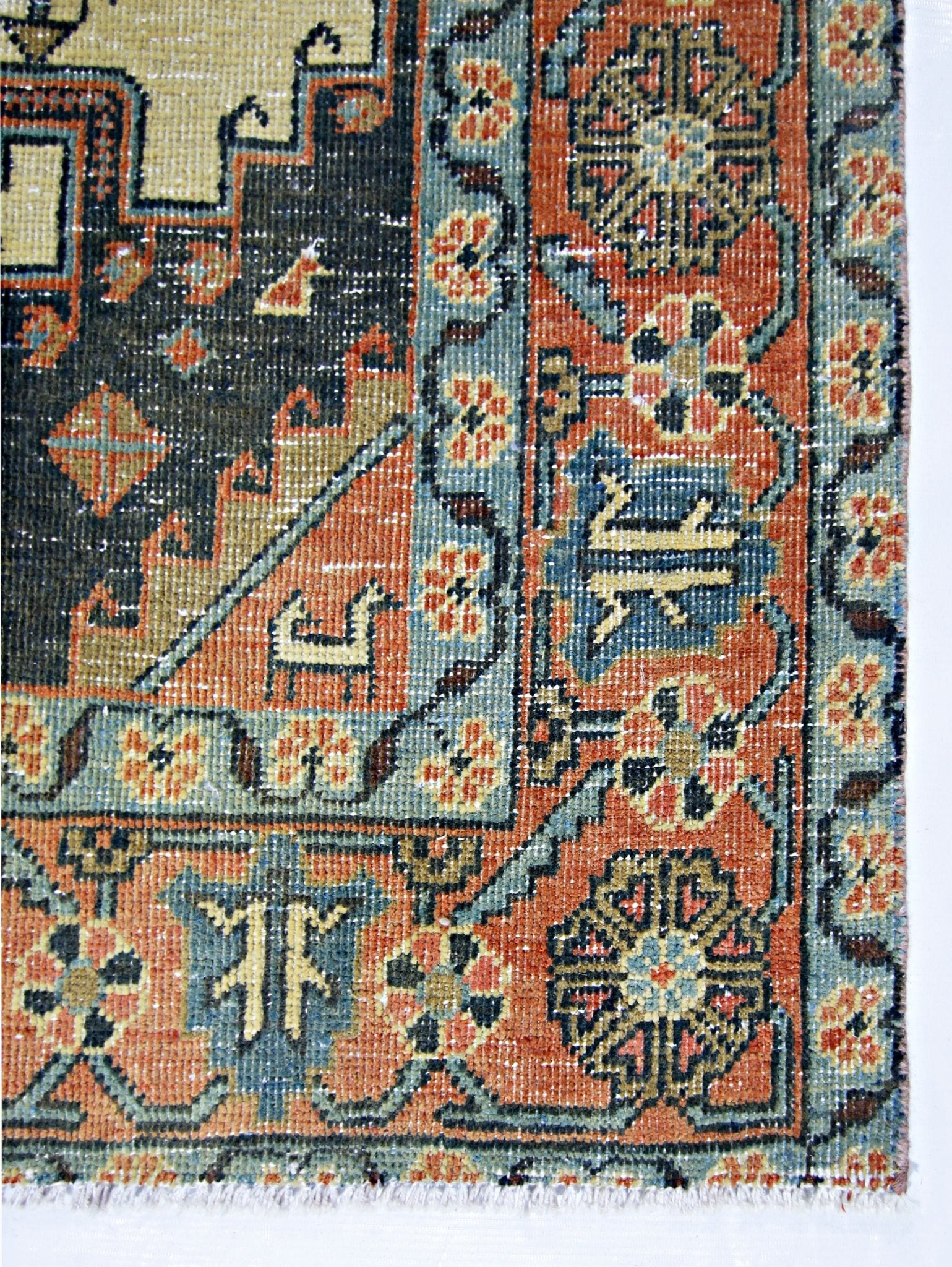 Handmade Vintage Persian Wiss Rug | 200 x 153 cm | 6'7" x 5' - Najaf Rugs & Textile