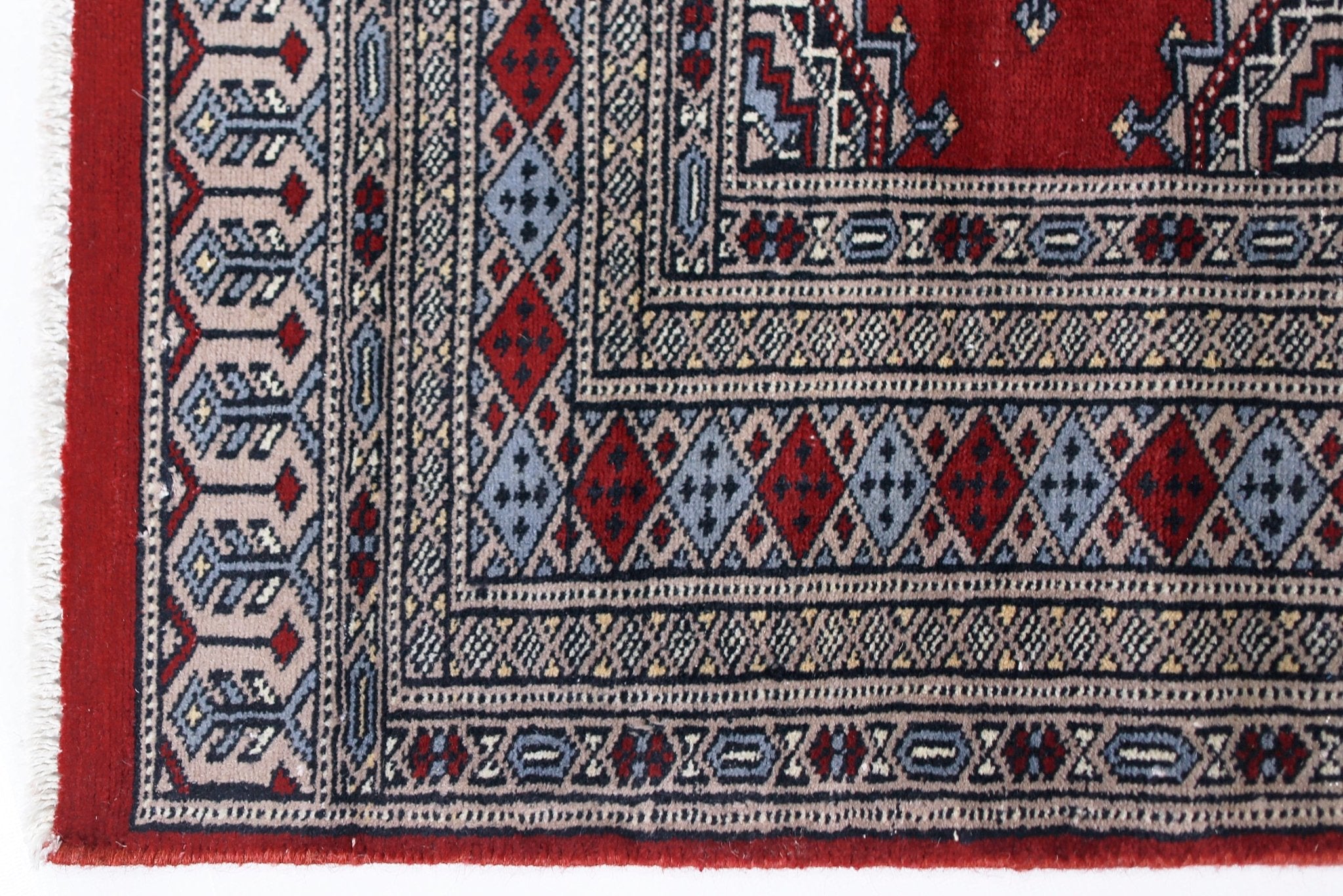 Handmade Vintage Princess Bokhara Rug | 172 x 124 cm | 5'8" x 4'1" - Najaf Rugs & Textile