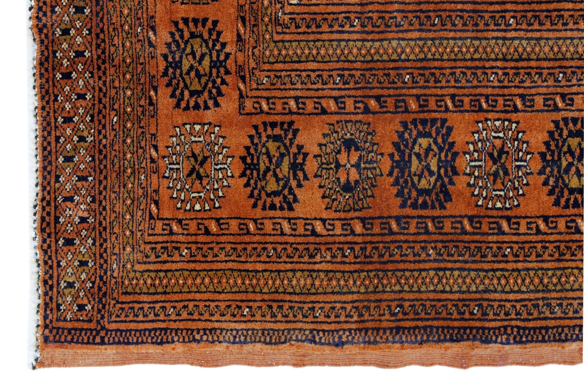 Handmade Vintage Tekke Turkmen Sara Rug | 170 x 130 cm | 5'7" x 4'3" - Najaf Rugs & Textile