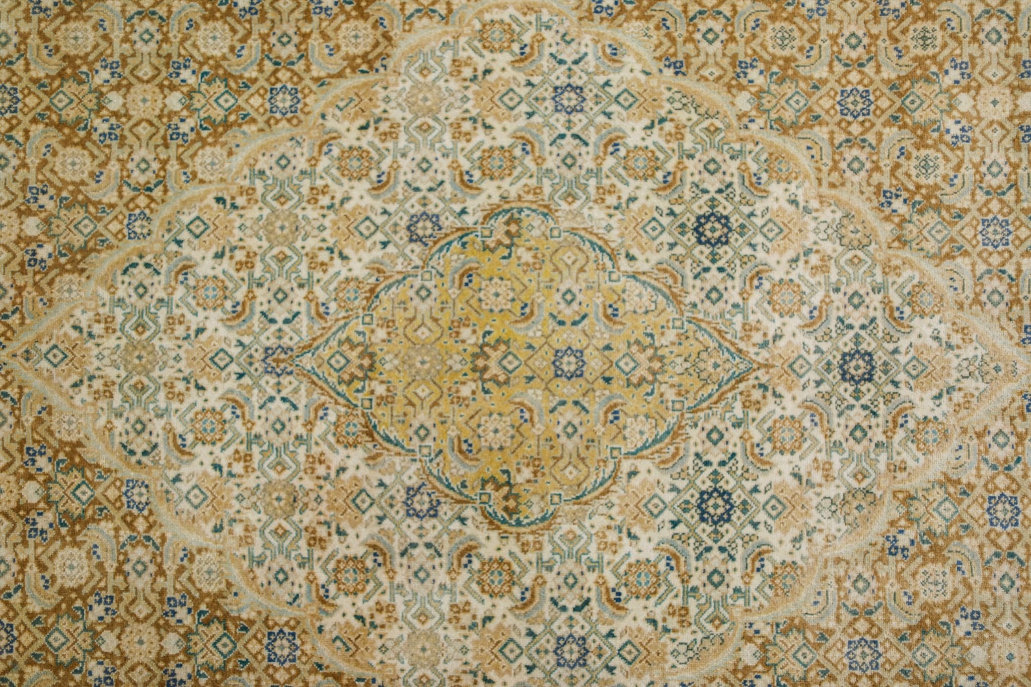 Handmade Vintage Traditional Pakistani Rug | 345 x 249 cm | 11'4" x 8'2" - Najaf Rugs & Textile