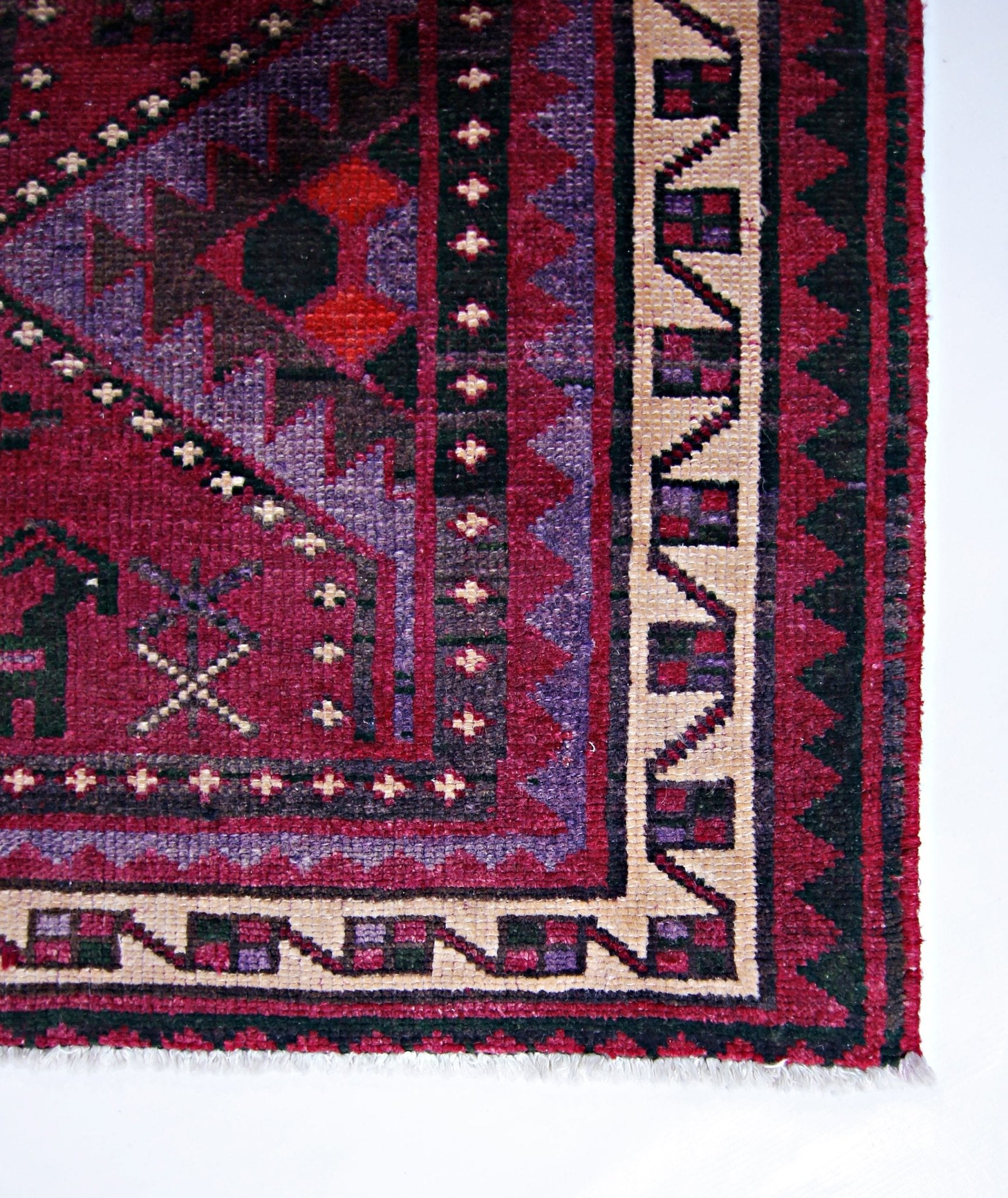 Handmade Vintage Tribal Persian Rug | 256 x 176 cm | 8'5" x 5'9" - Najaf Rugs & Textile