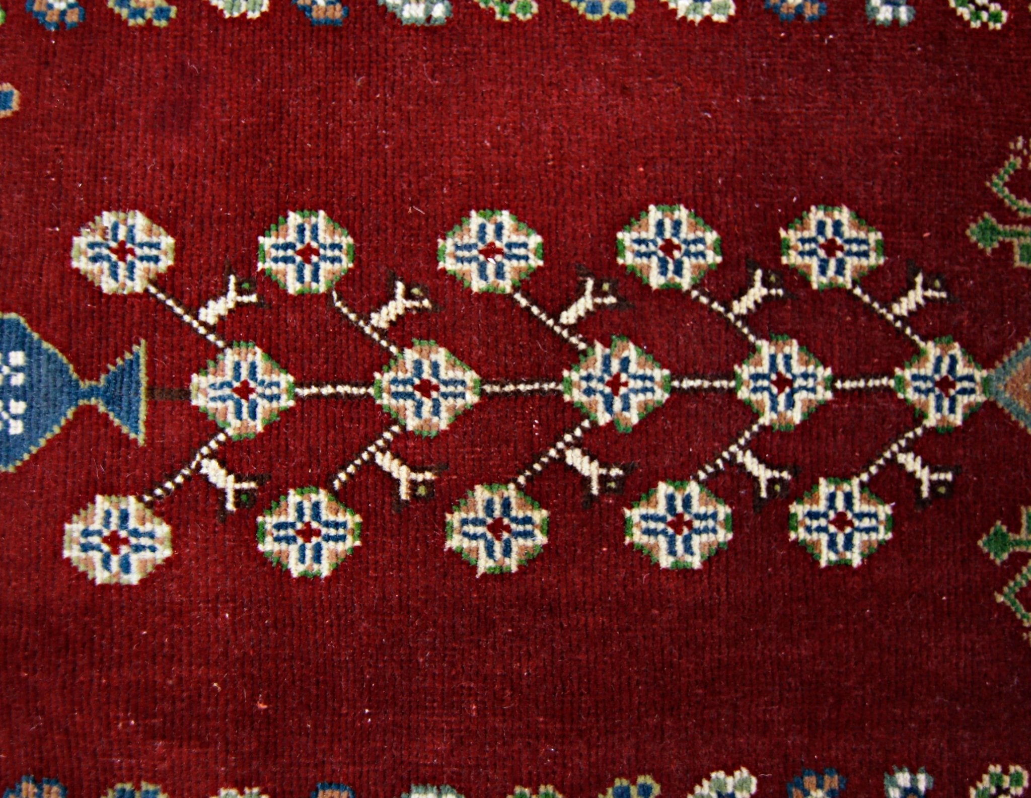 Handmade Vintage Turkish Kayseri Prayer Rug | 115 x 73 cm | 3'9" x 2'5" - Najaf Rugs & Textile