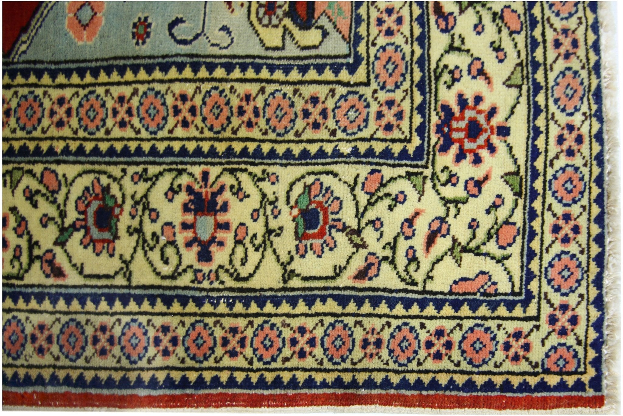 Handmade Vintage Turkish Kayseri Prayer Rug | 131 x 93 cm | 4'4" x 3'1" - Najaf Rugs & Textile