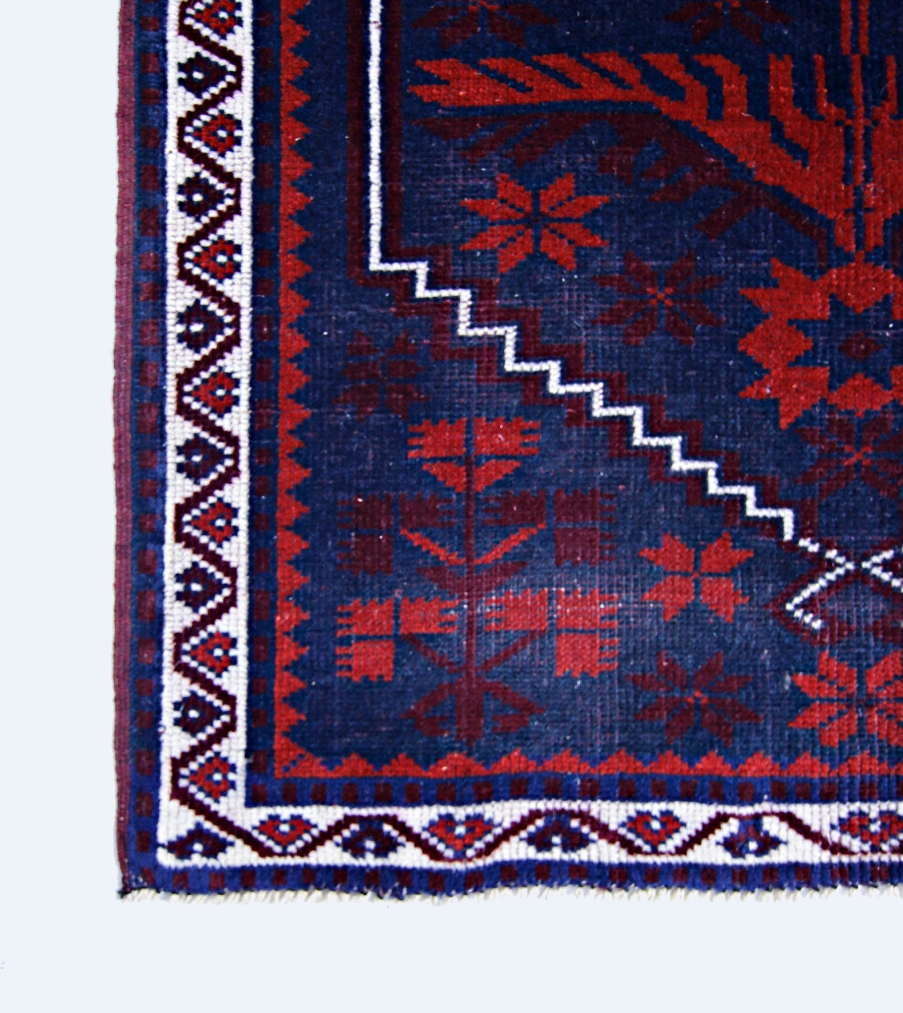 Handmade Vintage Turkish Rug | 121 x 79 cm | 4' x 2'7" - Najaf Rugs & Textile