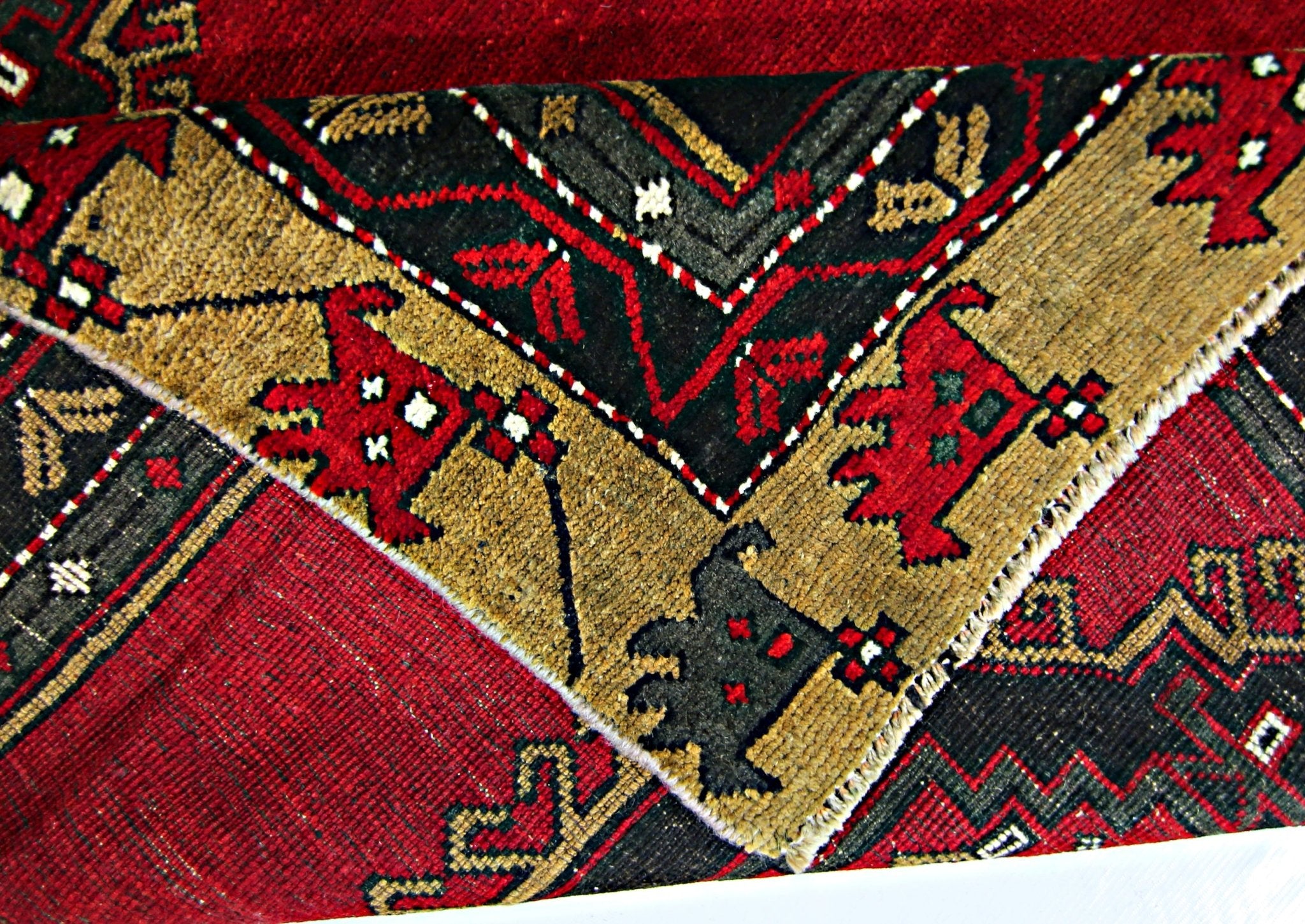 Handmade Vintage Turkish Rug | 166 x 118 cm | 5'6" x 3'10" - Najaf Rugs & Textile