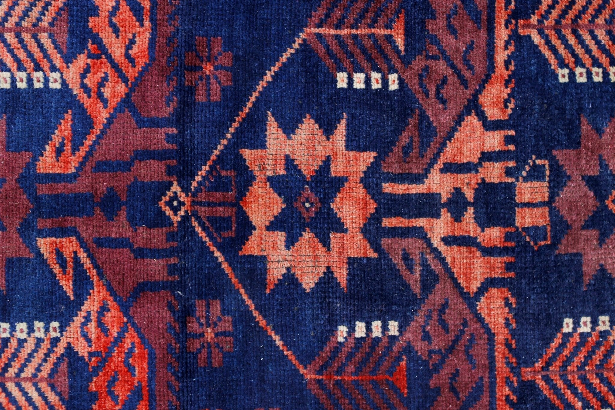 Handmade Vintage Turkish Yagcibedir Rug | 126 x 79 cm | 4'2" x 2'7" - Najaf Rugs & Textile