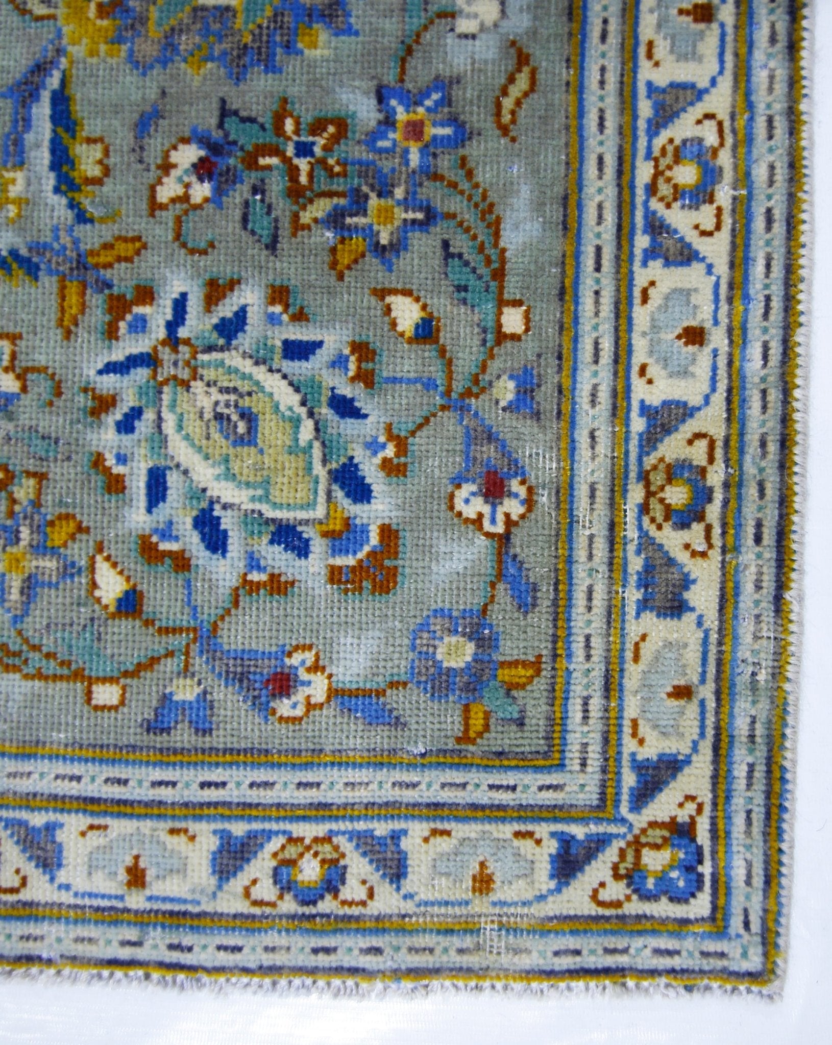 Handwoven Vintage Persian Kashan Rug | 310 x 209 cm | 10'2" x 6'10" - Najaf Rugs & Textile