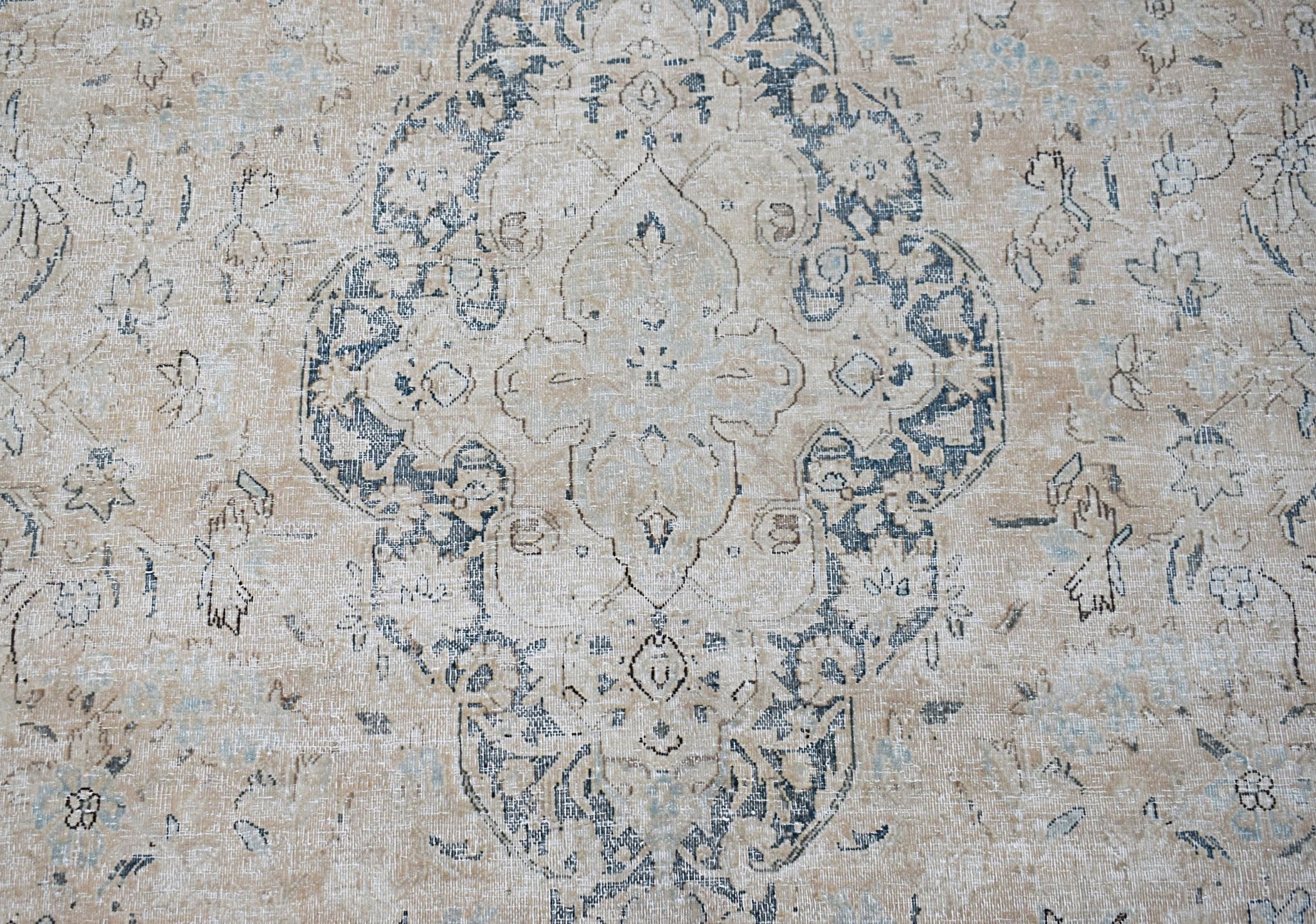 Handwoven Vintage Persian Kerman Rug | 387 x 292 cm | 12'9" x 9'7" - Najaf Rugs & Textile