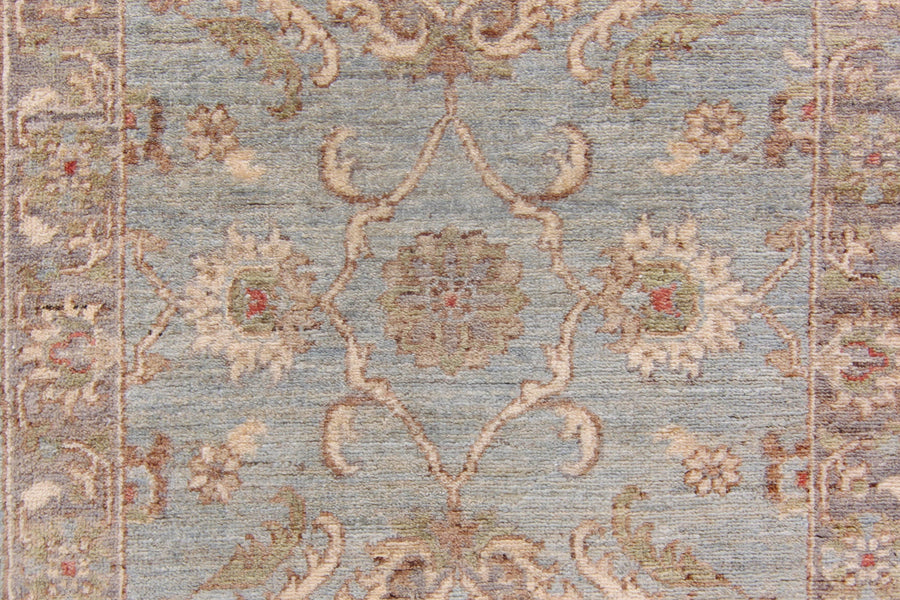 400 × 300 cm (13' × 10')
