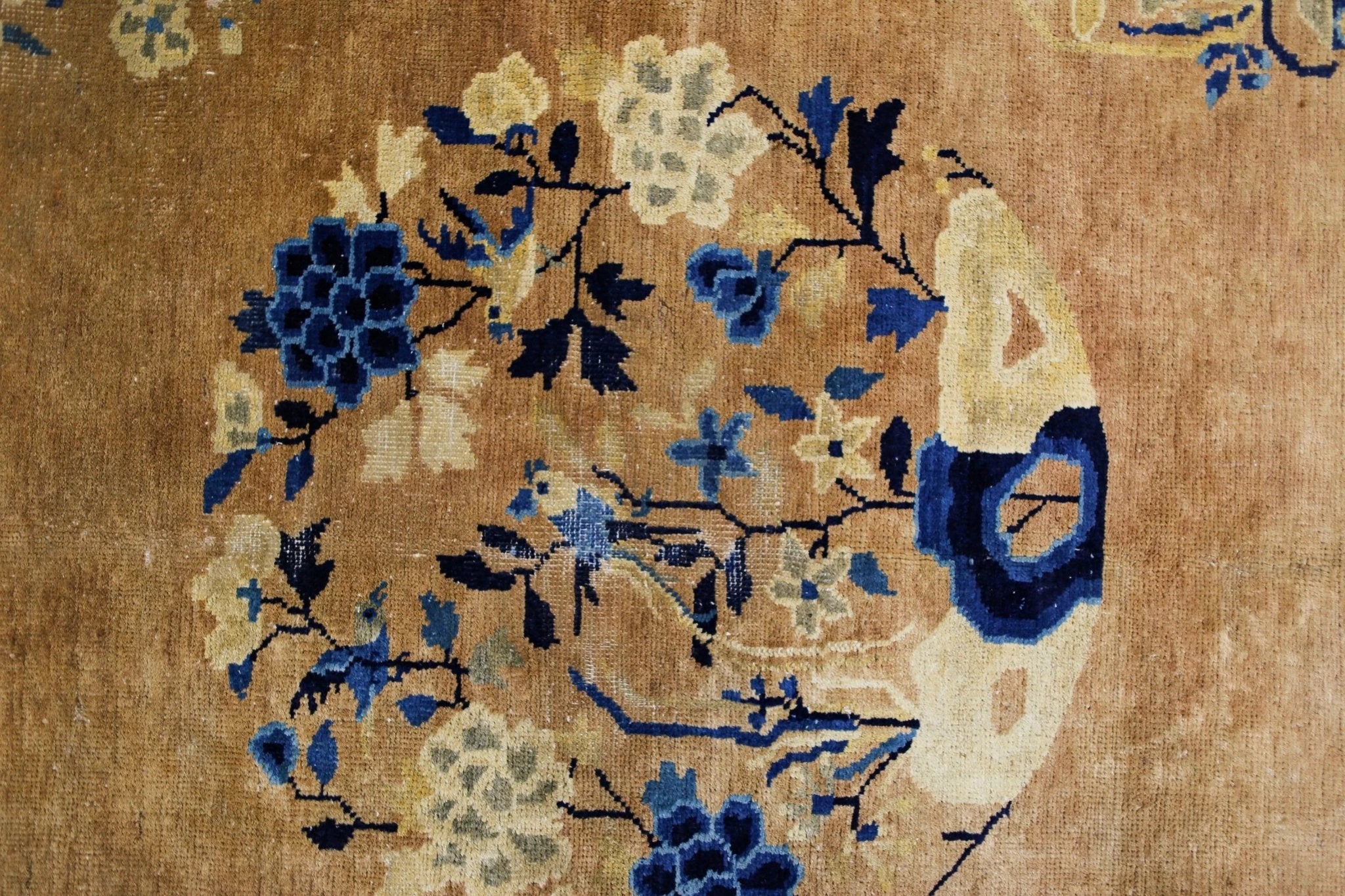 Square + Circular Rugs - Najaf Rugs & Textile