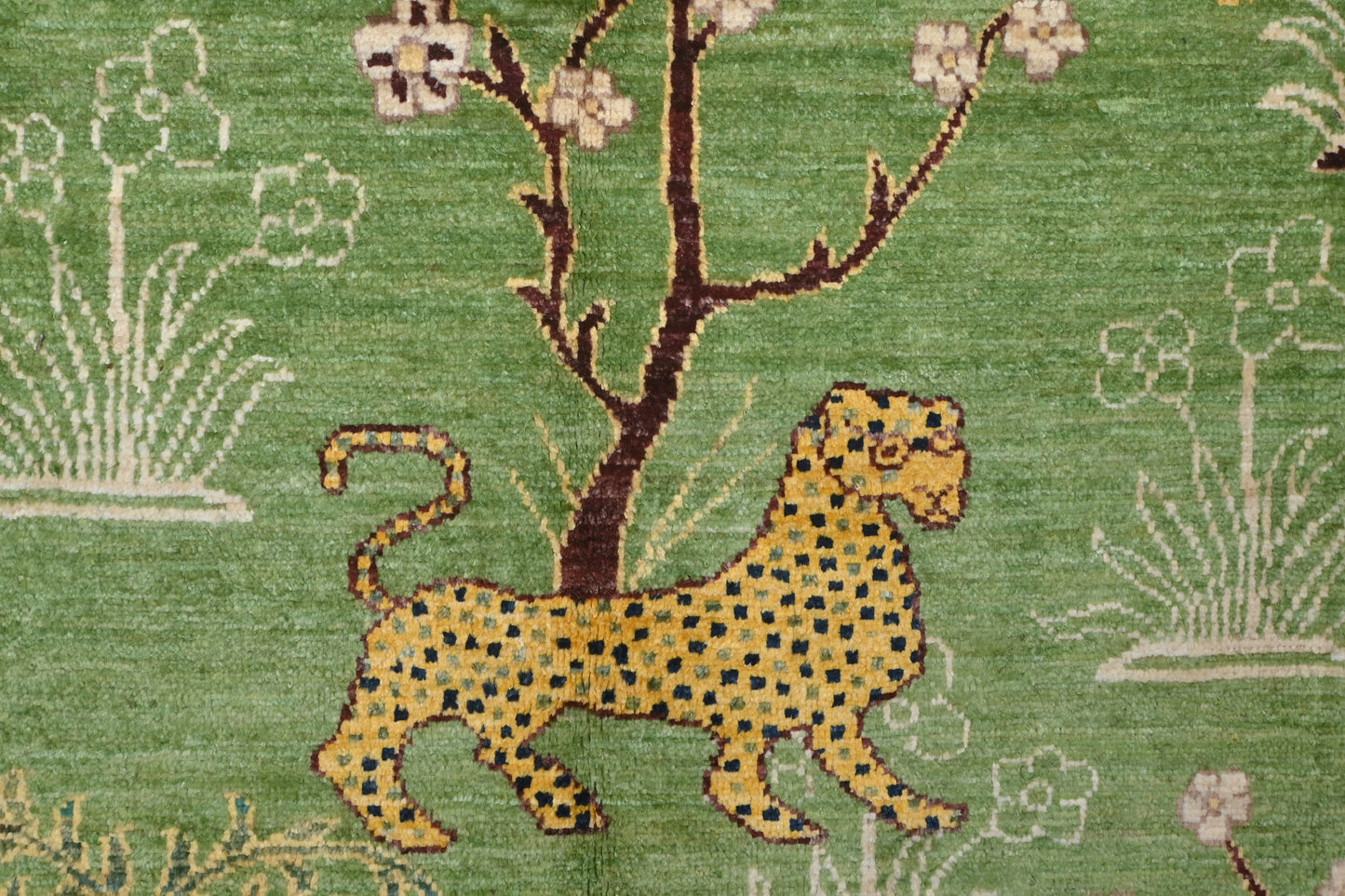 Transitional Kohi Rug - Hunting Scene