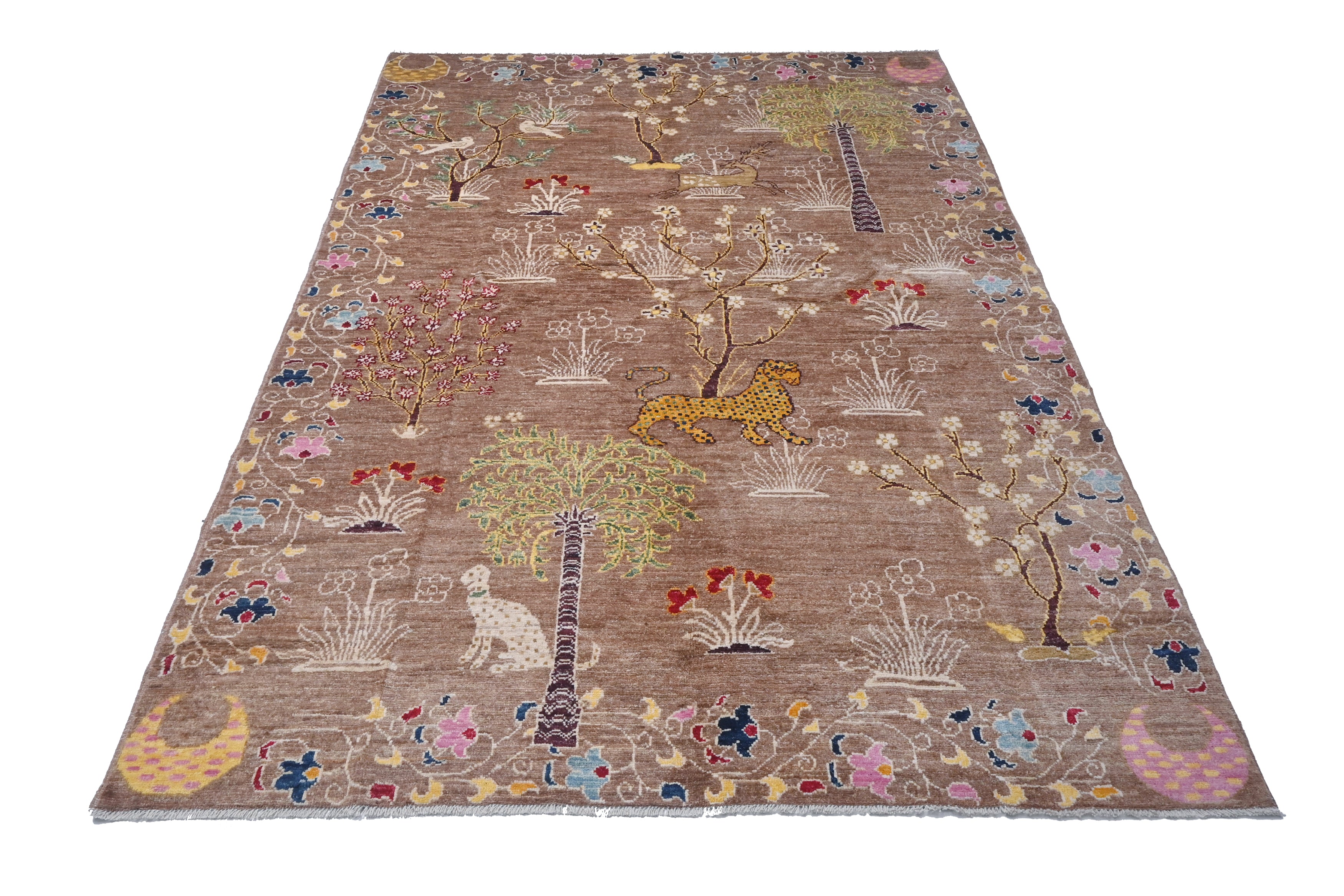 Transitional Kohi Rug - Hunting Scene