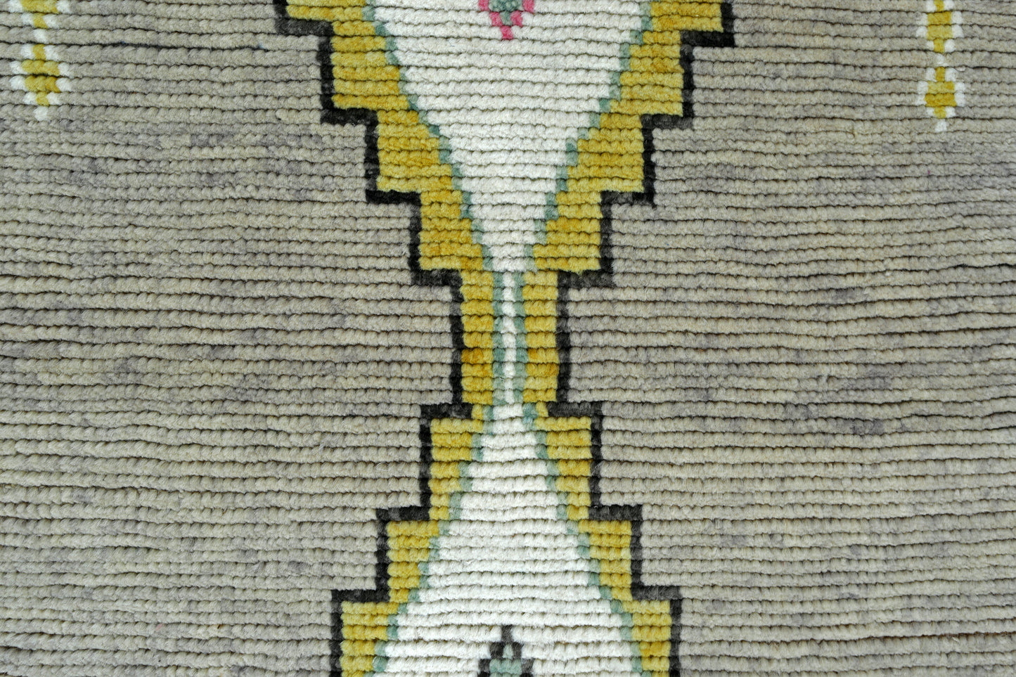 Transitional Kohi Runner