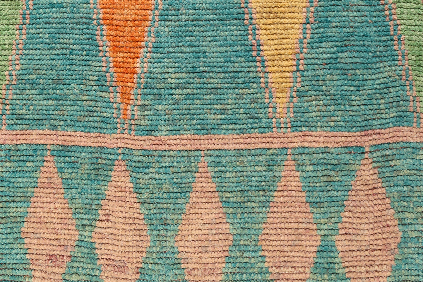 Transitional Kohi Runner