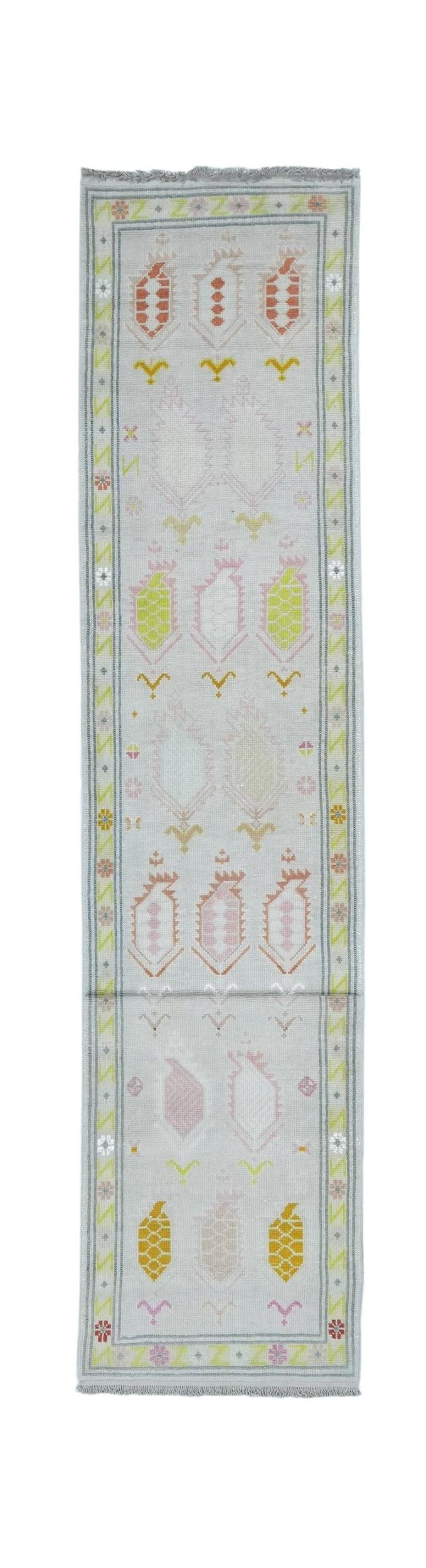 Handmade Turkish Uşak Hallway Runner | 540 x 84 cm | 17'7" x 2'7" - Najaf Rugs