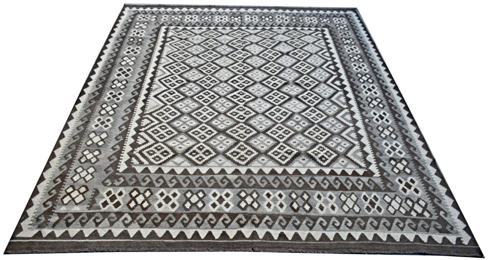Afghan Maimana Kilim