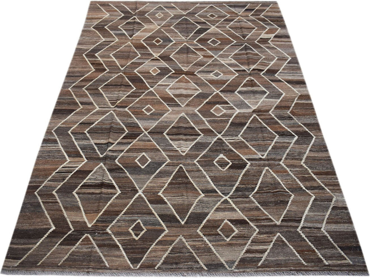 Handwoven Afghan Maimana kilim rug featuring a brown and grey geometric diamond pattern.
