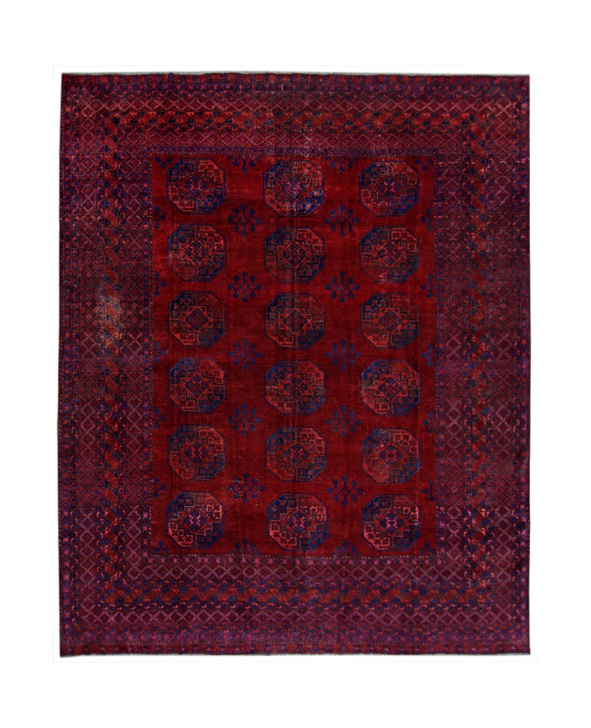 Antique Turkmen Ersari Rug