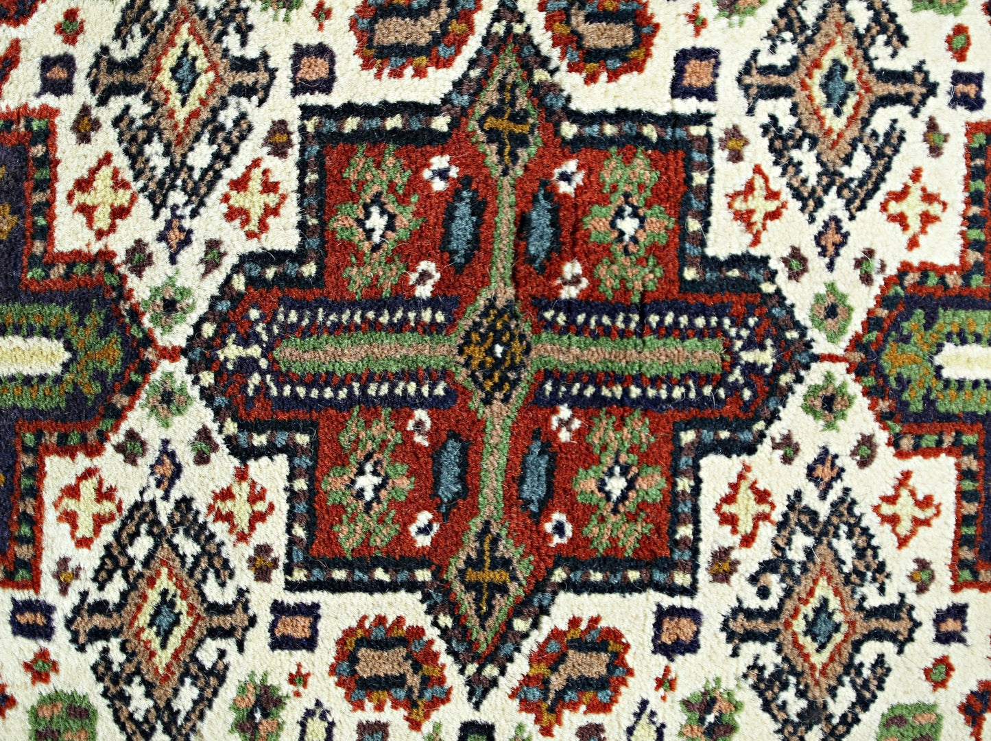 Handmade Mini Vintage Persian Hallway Runner | 128 x 31 cm | 4'2" x 1' - Najaf Rugs & Textile