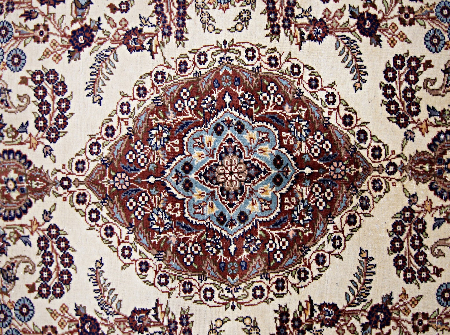 Handmade Traditional Pakistani Rug | 218 x 139 cm | 7'2" x 4'7" - Najaf Rugs & Textile