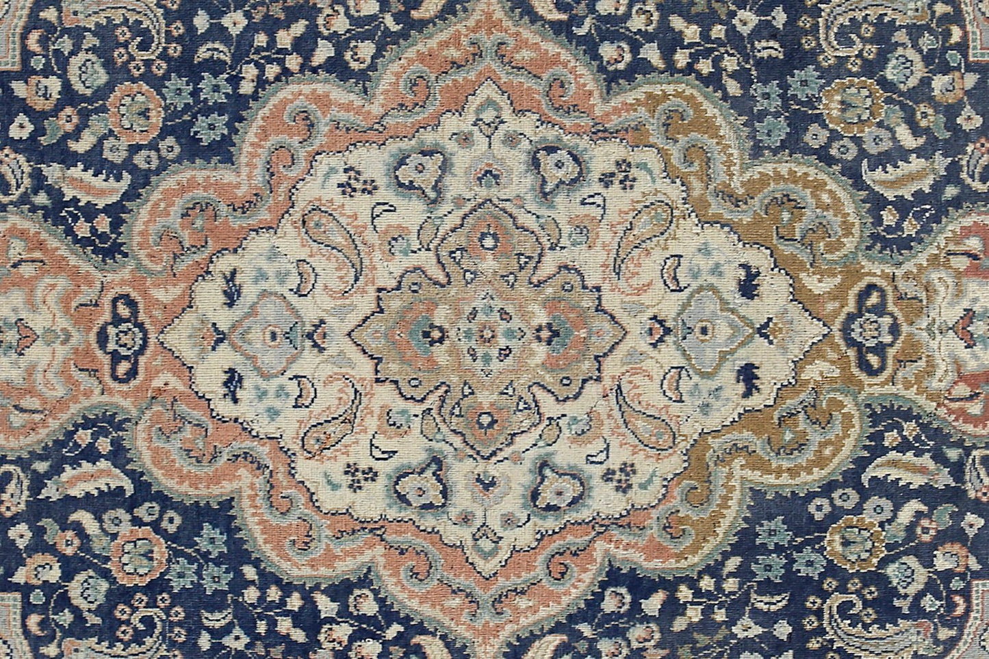 Handmade Traditional Pakistani Rug | 195 x 149 cm | 6'5" x 4'11" - Najaf Rugs & Textile