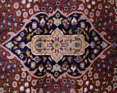 Handmade Vintage Pakistani Hallway Runner | 191 x 63 cm | 6'3" x 2'1" - Najaf Rugs & Textile