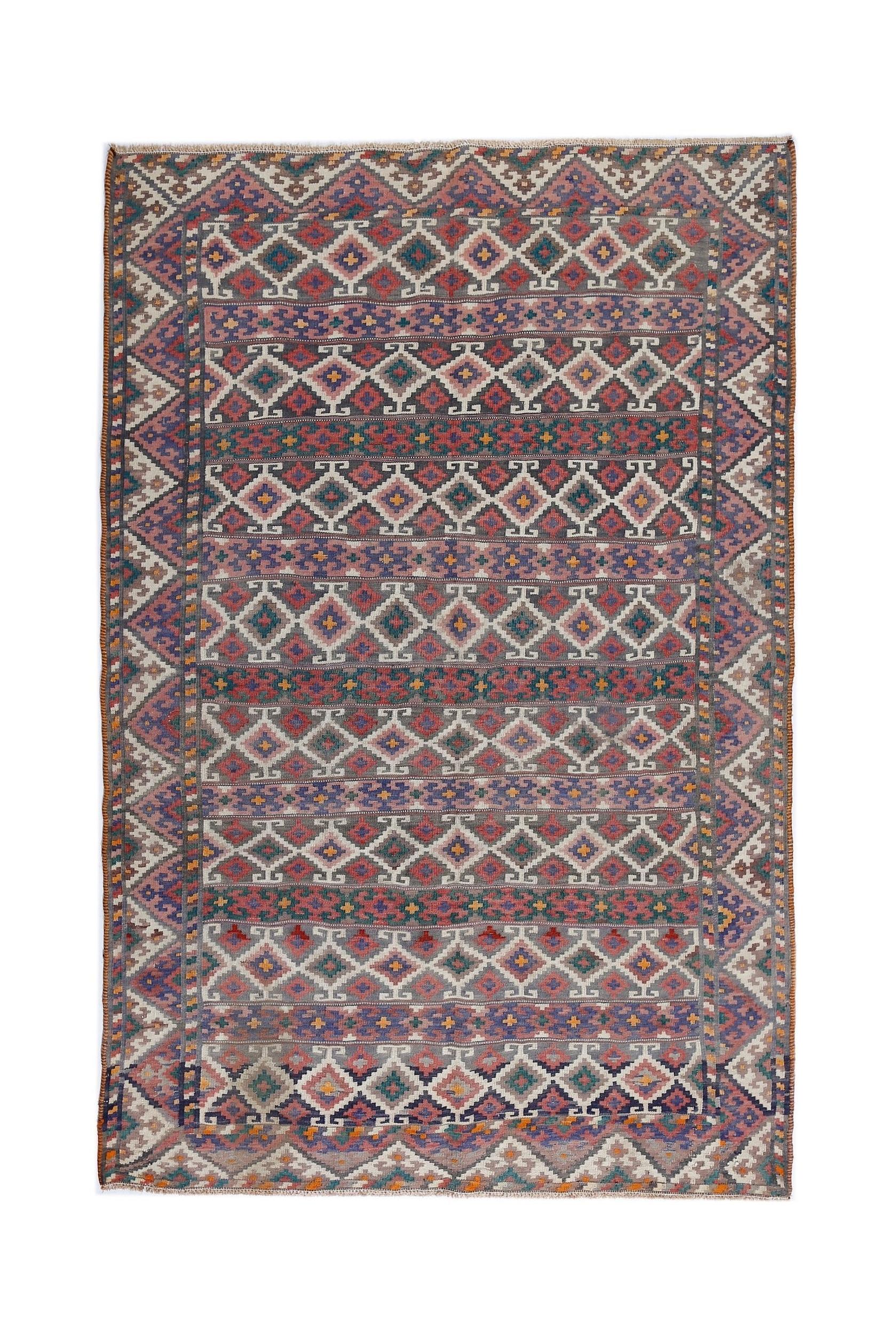 Handmade Vintage Persian Ghasghai Kilim | 250 x 173 cm | 8'2" x 5'8" - Najaf Rugs & Textile