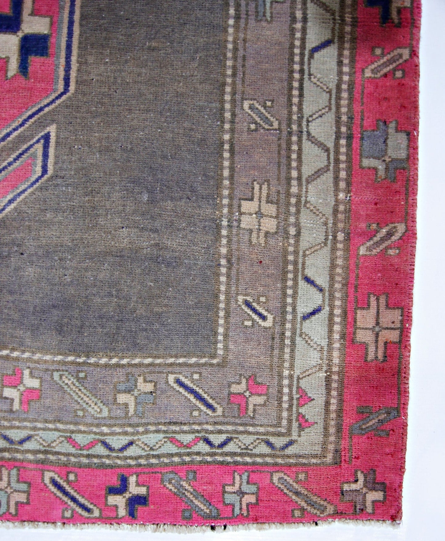 Handmade Vintage Persian Ardebil Rug | 327 x 144 cm | 10'9" x 4'9" - Najaf Rugs & Textile