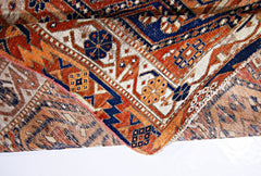 Handmade Vintage Persian Bakhtiar Rug | 194 x 129 cm | 6'5" x 4'3" - Najaf Rugs & Textile