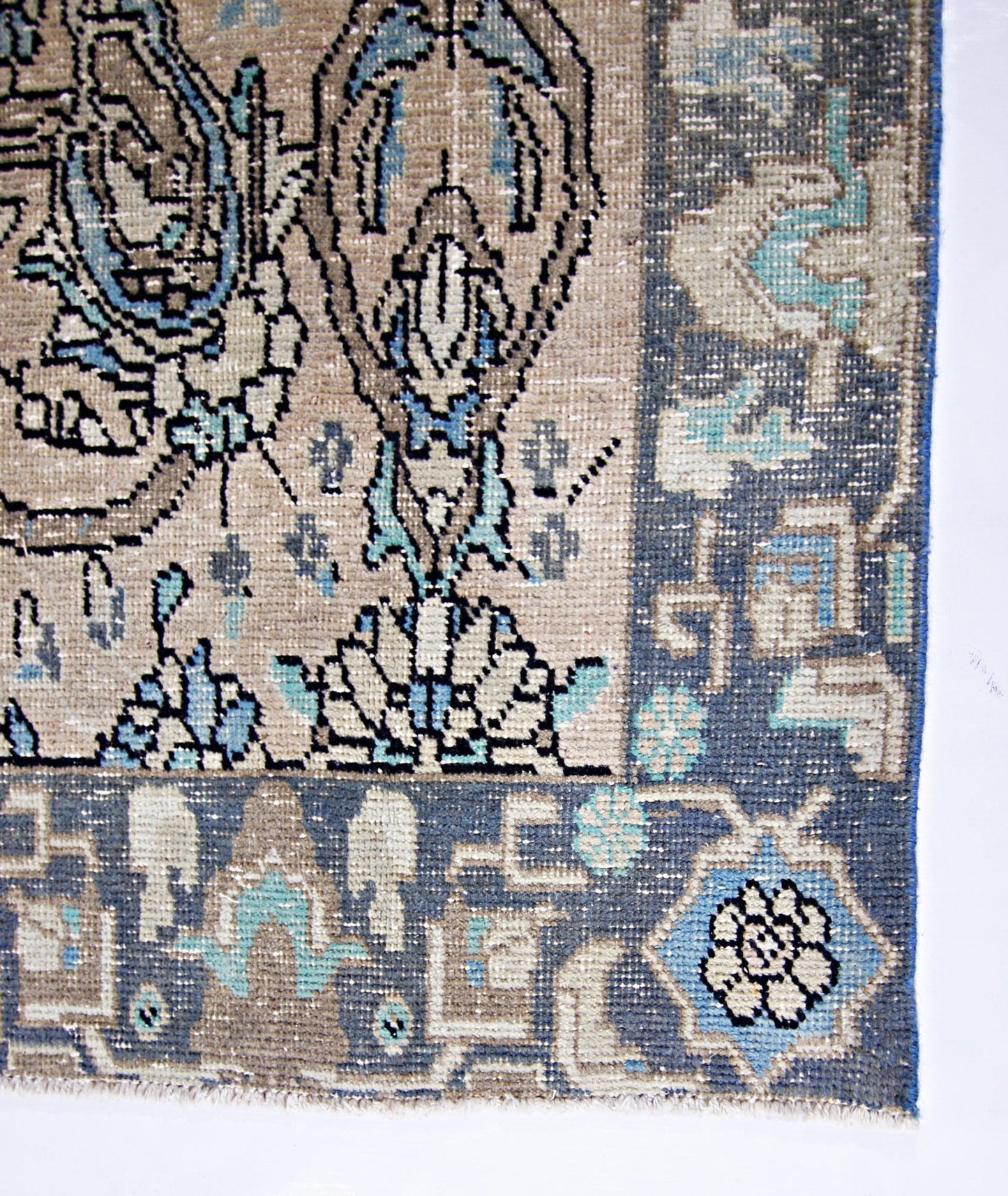 Handmade Vintage Persian Rug | 275 x 133 cm | 9' x 4'4" - Najaf Rugs & Textile