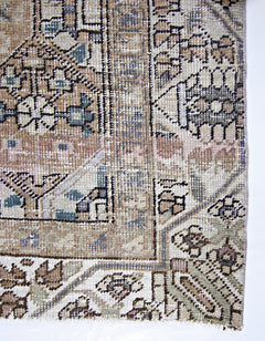 Handmade Vintage Persian Bakhtiar Rug | 289 x 188 cm | 9'6" x 6'2" - Najaf Rugs & Textile