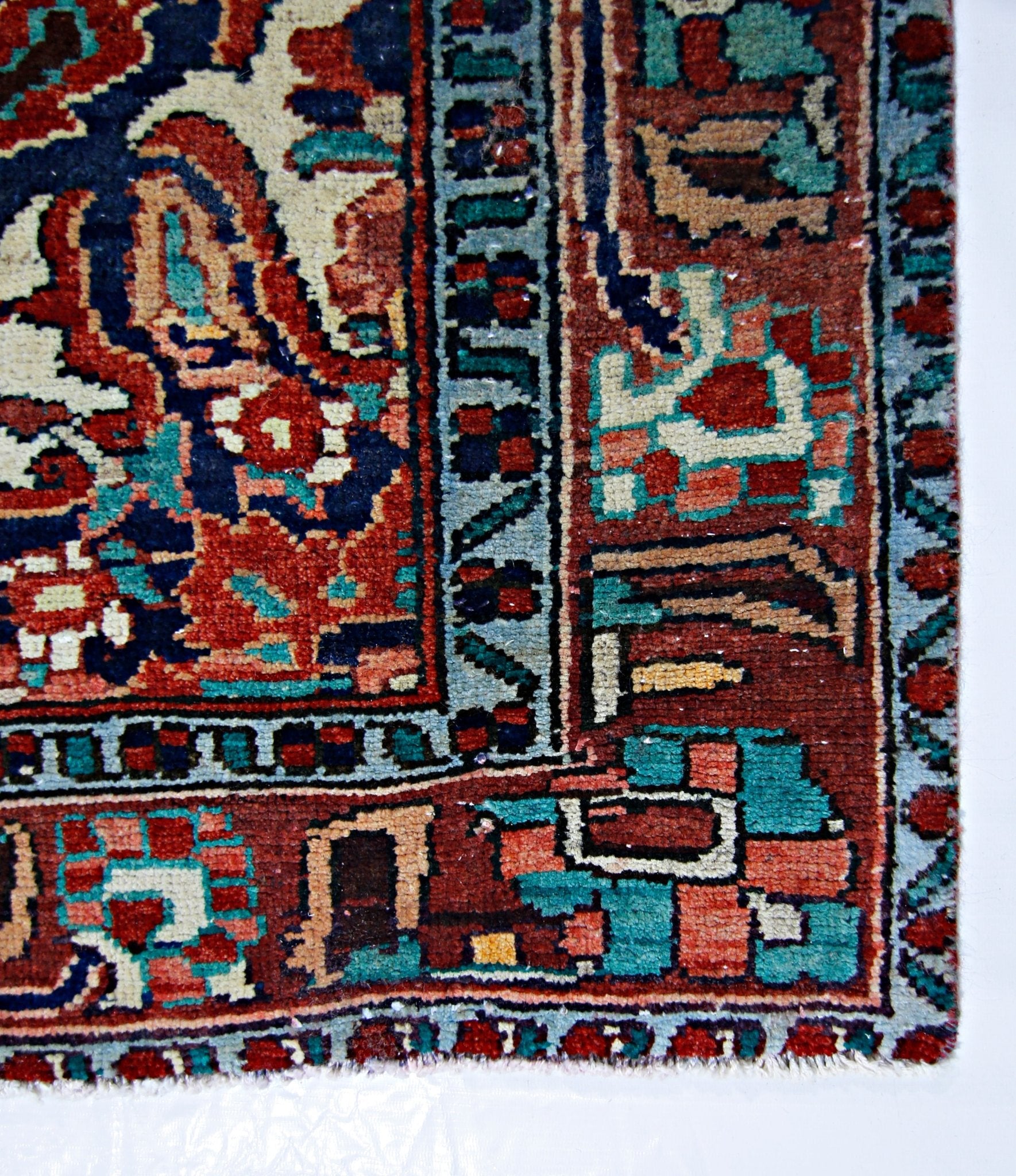 Handmade Vintage Persian Bakhtiar Rug | 301 x 212 cm | 9'11" x 7' - Najaf Rugs & Textile