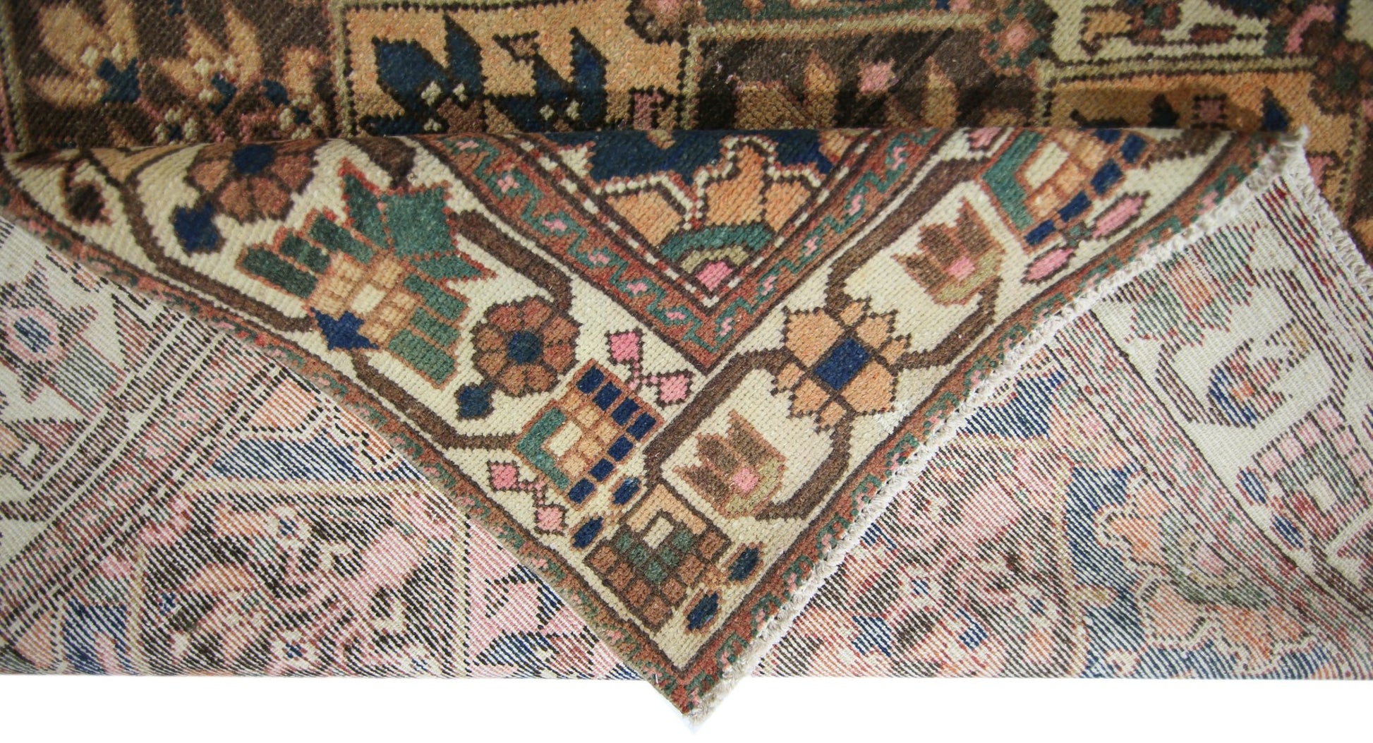 Handmade Vintage Persian Bakhtiar Rug | 302 x 204 cm | 9'11" x 6'8" - Najaf Rugs & Textile