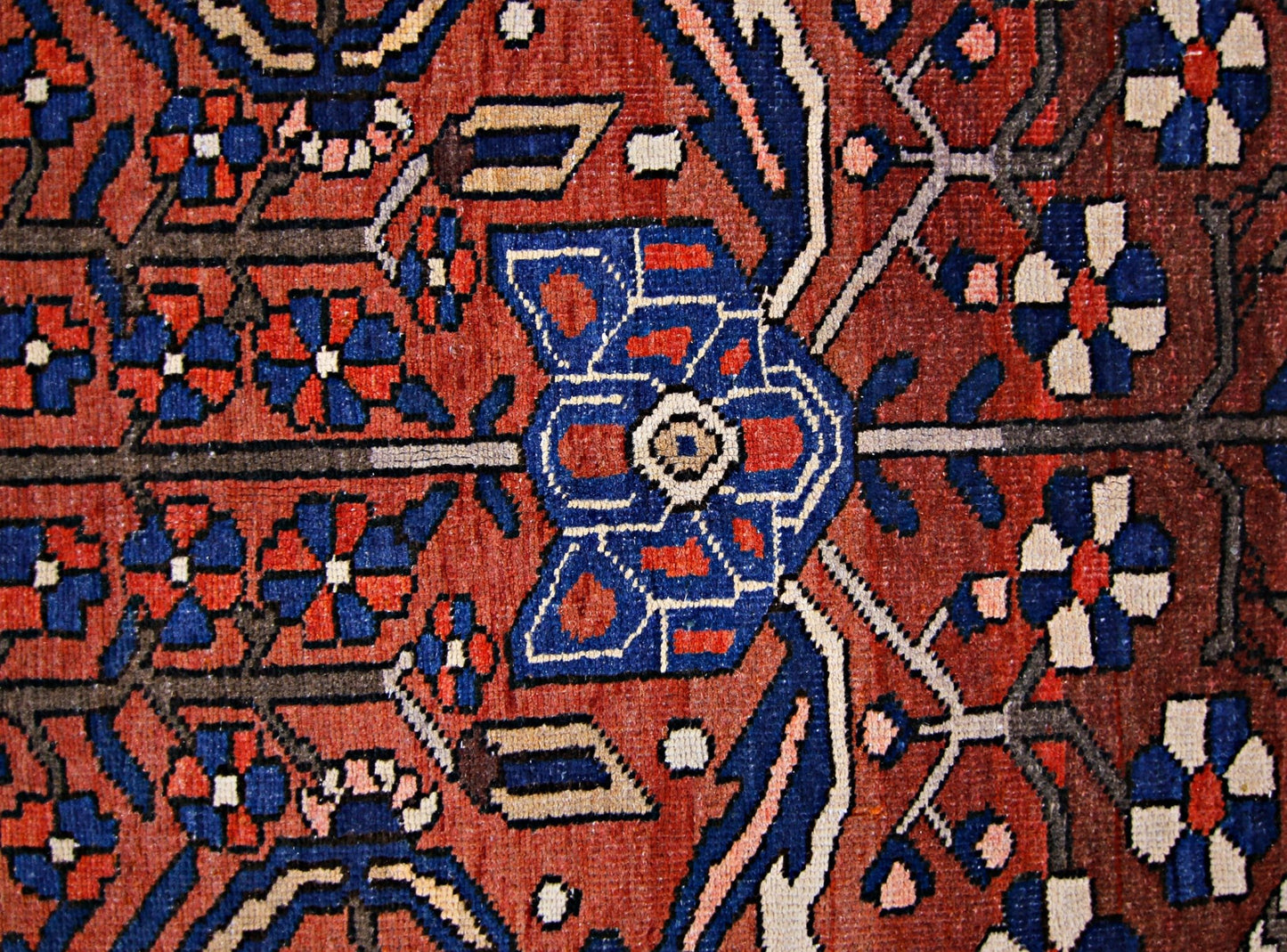 Handmade Vintage Persian Bakhtiar Rug | 319 x 206 cm | 10'6" x 6'9" - Najaf Rugs & Textile