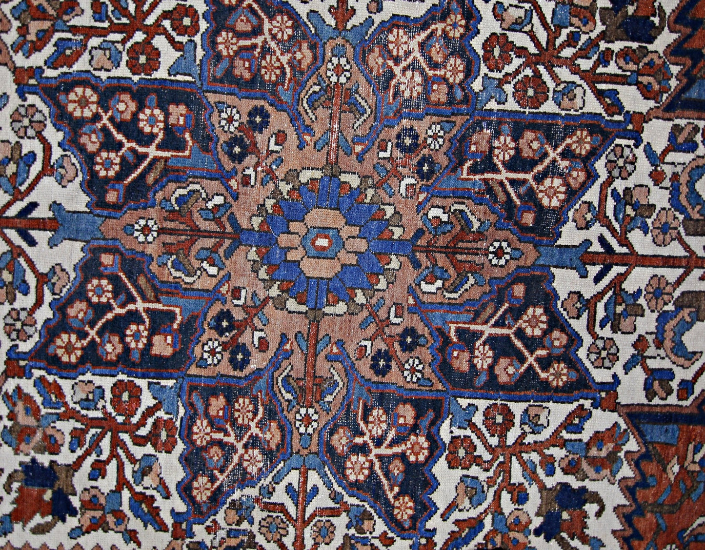 Handmade Vintage Persian Bakhtiar Rug | 410 x 315 cm | 13'6" x 10'4" - Najaf Rugs & Textile