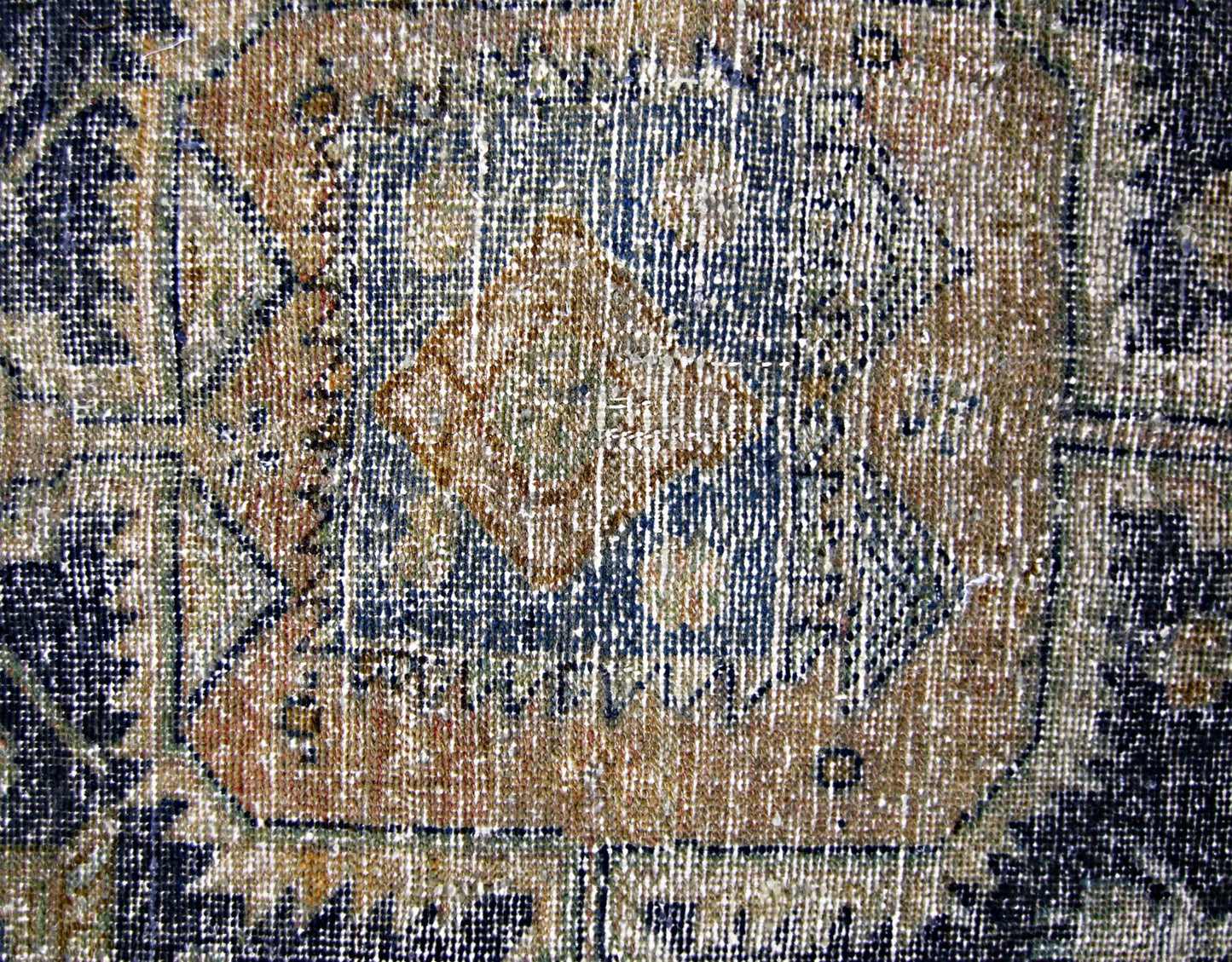 Handmade Vintage Persian Bidjar Rug | 149 x 103 cm | 4'11" x 3'5" - Najaf Rugs & Textile