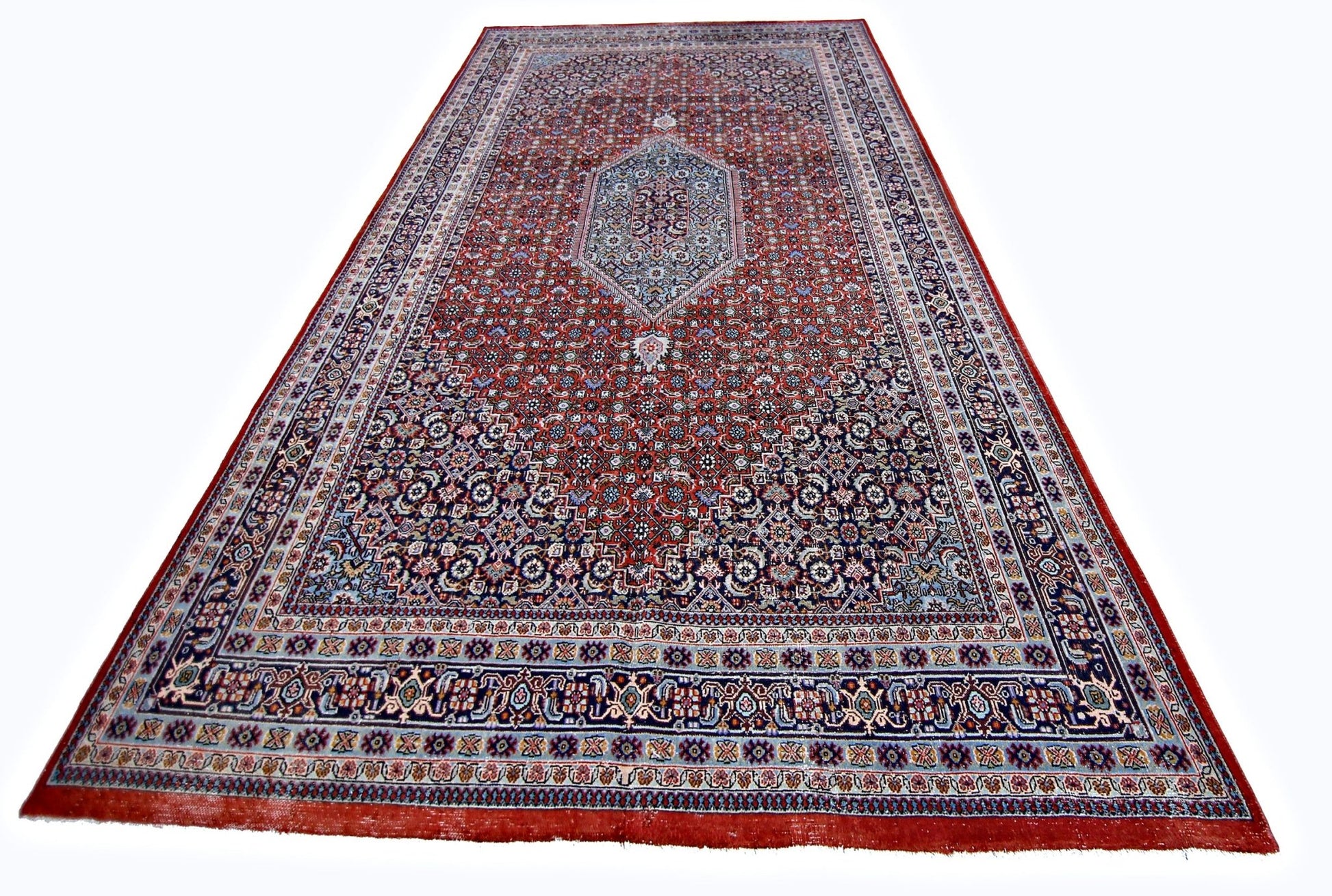 Handmade Vintage Persian Bidjar Rug | 292 x 192 cm | 9'7" x 6'3" - Najaf Rugs & Textile