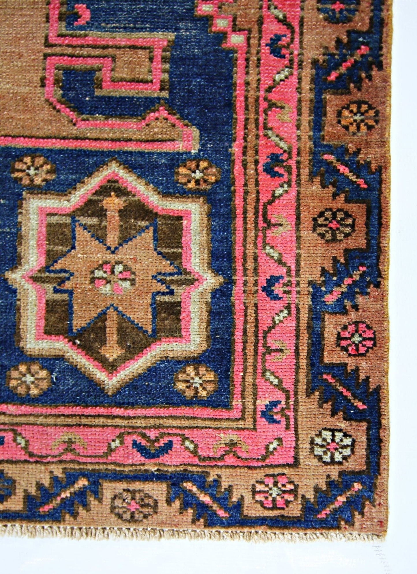 Handmade Vintage Persian Rug | 184 x 125 cm | 6' x 4'1" - Najaf Rugs & Textile