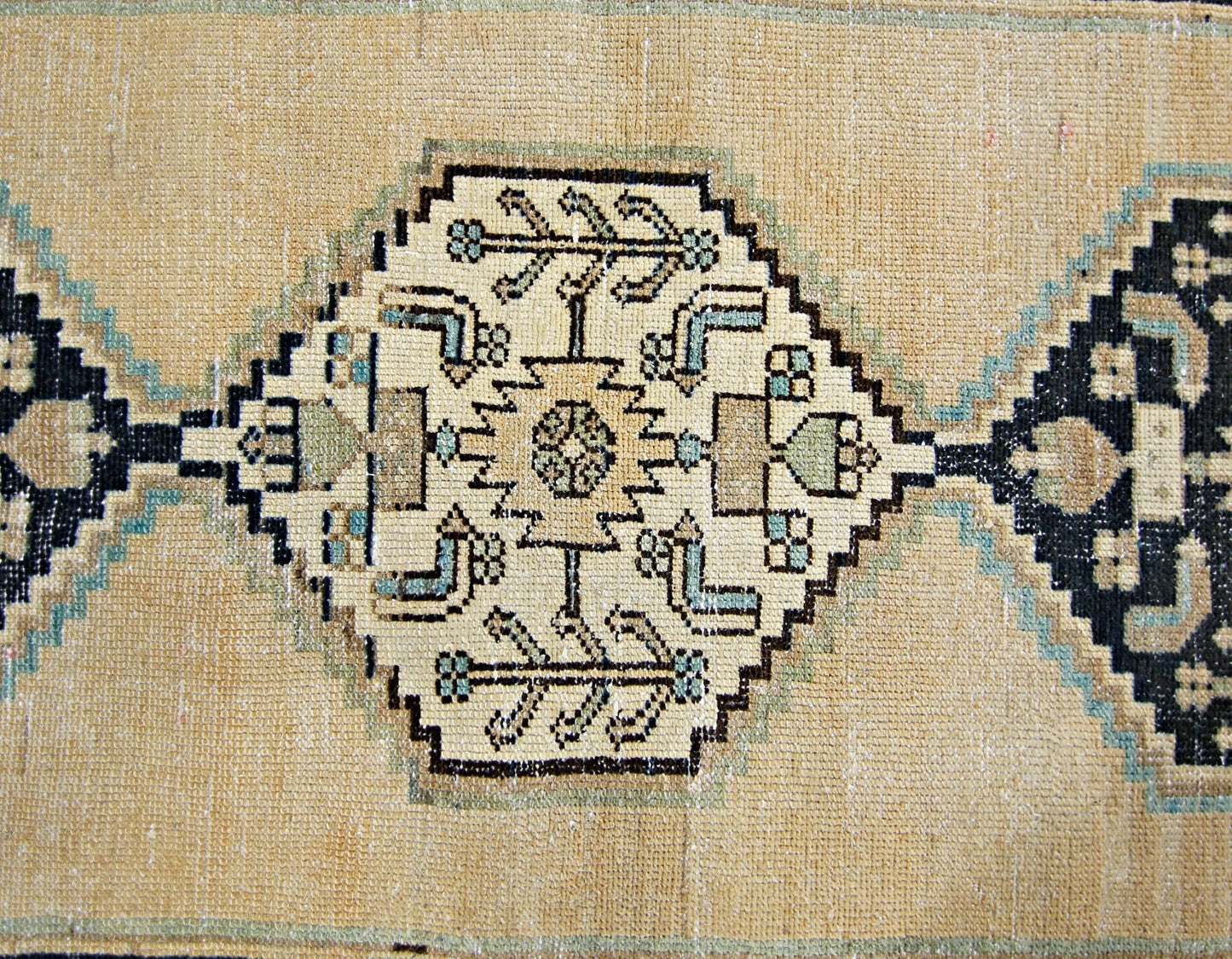 Handmade Vintage Persian Hallway Runner | 197 x 98 cm | 6'6" x 3'2" - Najaf Rugs & Textile