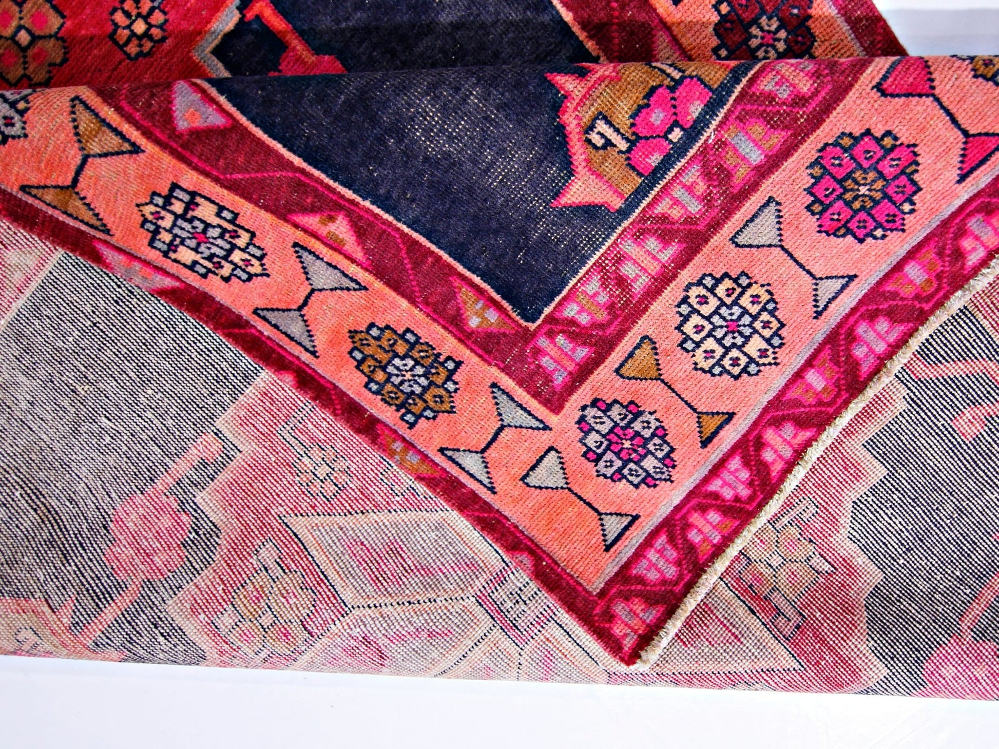 Handmade Vintage Persian Hallway Runner | 390 x 147 cm | 12'10" x 4'10" - Najaf Rugs & Textile
