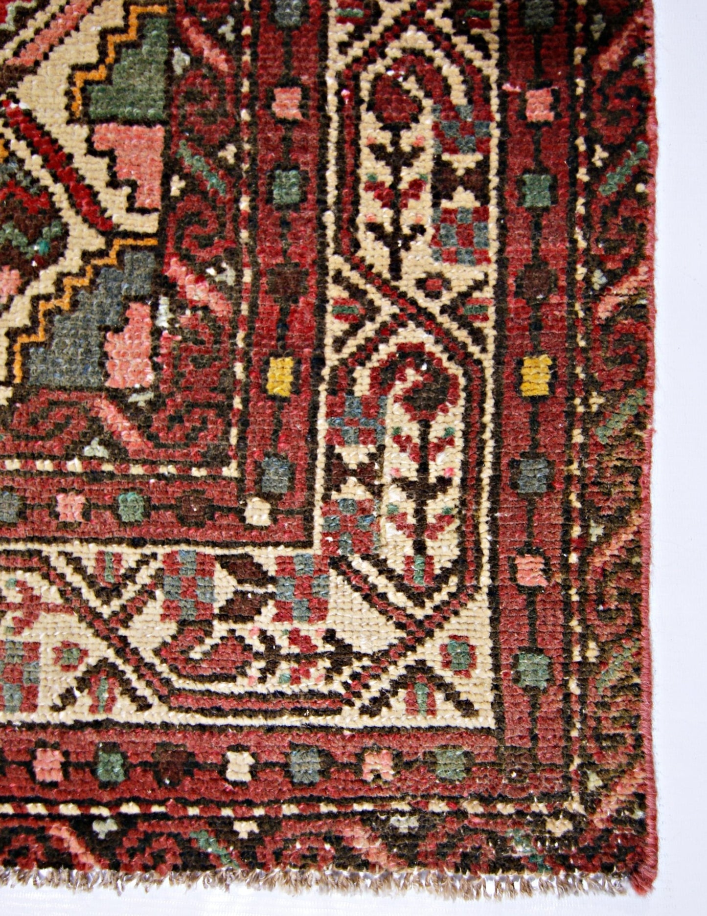 Handmade Vintage Persian Hossainabad Rug | 193 x 136 cm | 6'4" x 4'6" - Najaf Rugs & Textile