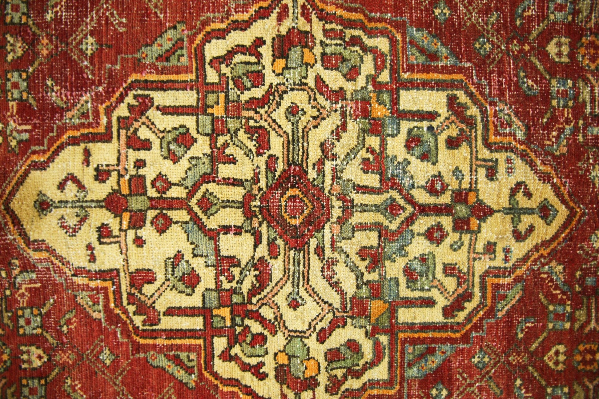 Handmade Vintage Persian Rug | 200 x 133 cm | 6'7" x 4'4" - Najaf Rugs & Textile