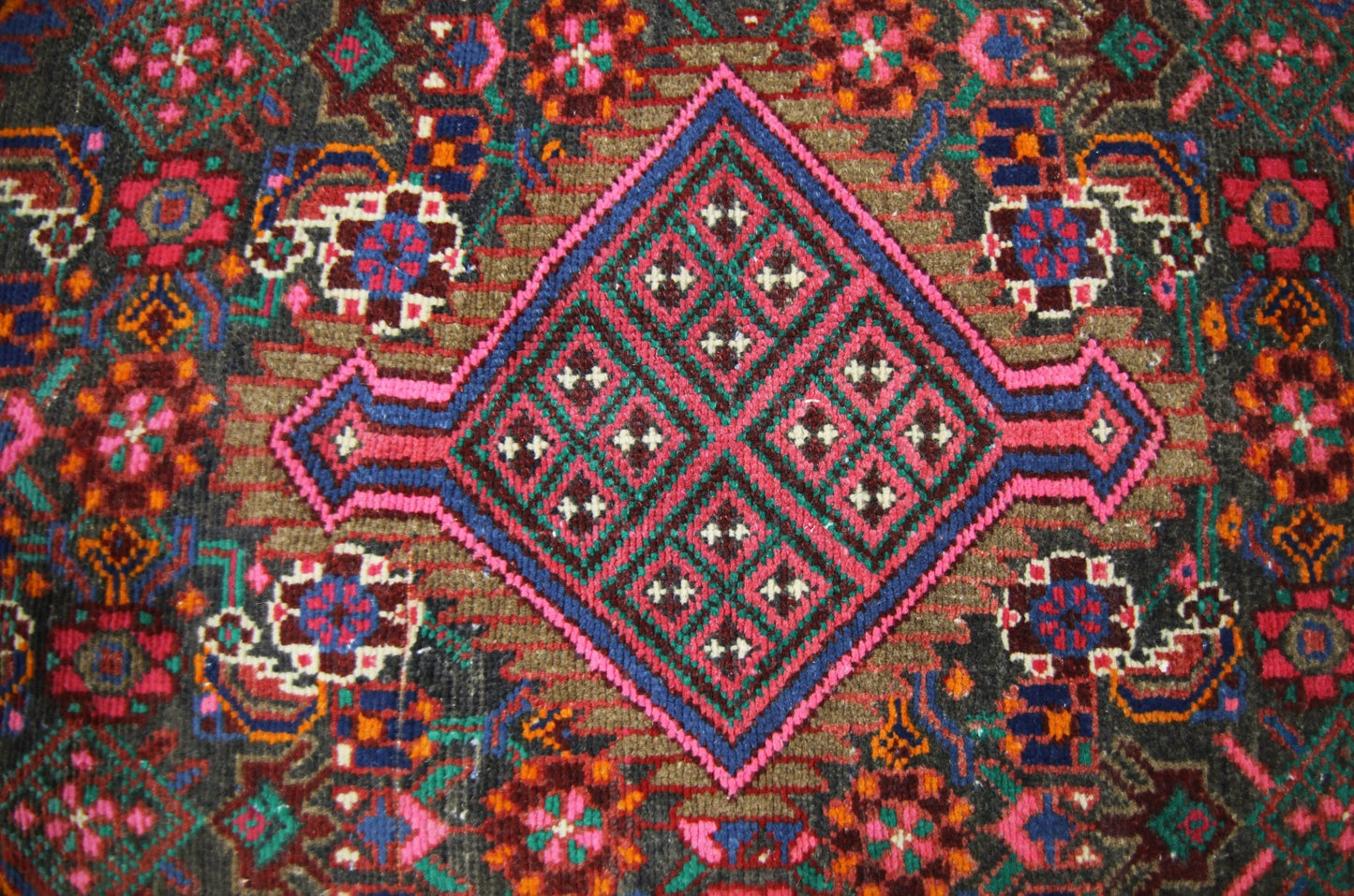 Handmade Vintage Persian Kerman Rug | 119 x 74 cm | 3'11" x 2'5" - Najaf Rugs & Textile
