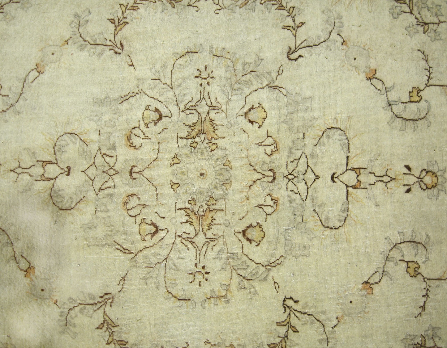 Handmade Vintage Persian Kerman Rug | 148 x 112 cm | 4'6" x 3'8" - Najaf Rugs & Textile