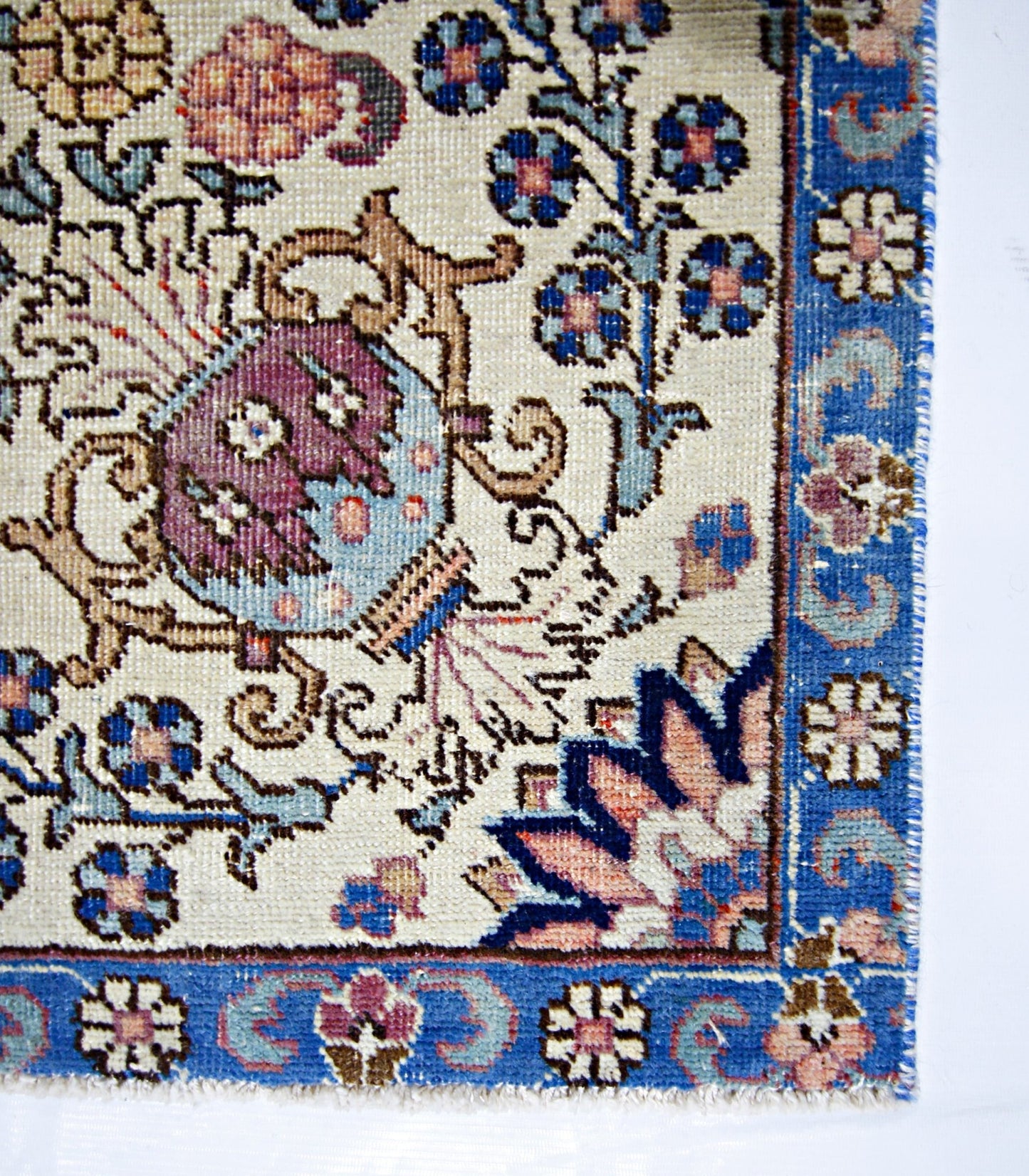 Handmade Vintage Persian Rug | 256 x 151 cm | 8'5" x 5' - Najaf Rugs & Textile