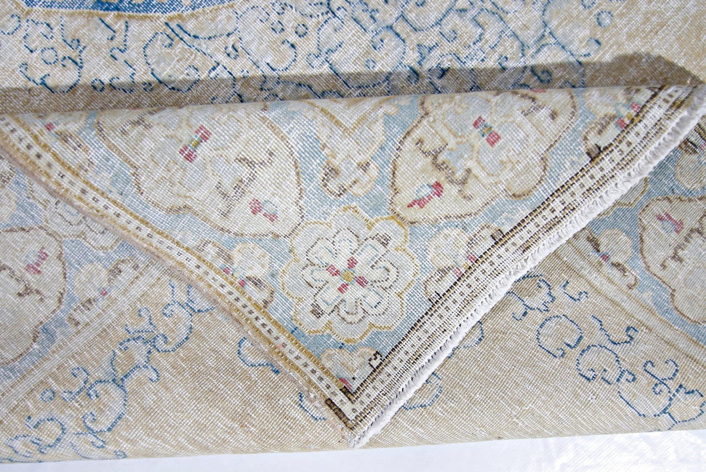 Handmade Vintage Persian Kerman Rug | 265 x 177 cm | 8'8" x 5'10" - Najaf Rugs & Textile