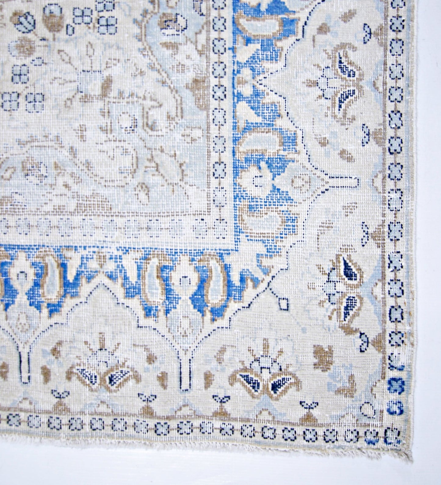 Handmade Vintage Persian Kerman Rug | 266 x 184 cm | 8'9" x 6' - Najaf Rugs & Textile