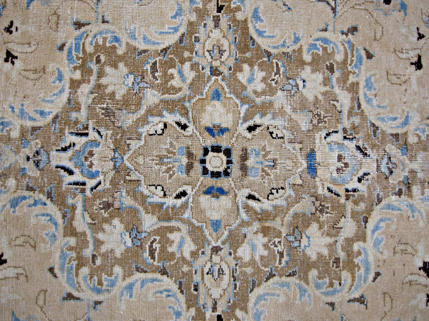Handmade Vintage Persian Kerman Rug | 281 x 249 cm | 9'3" x 8'2" - Najaf Rugs & Textile